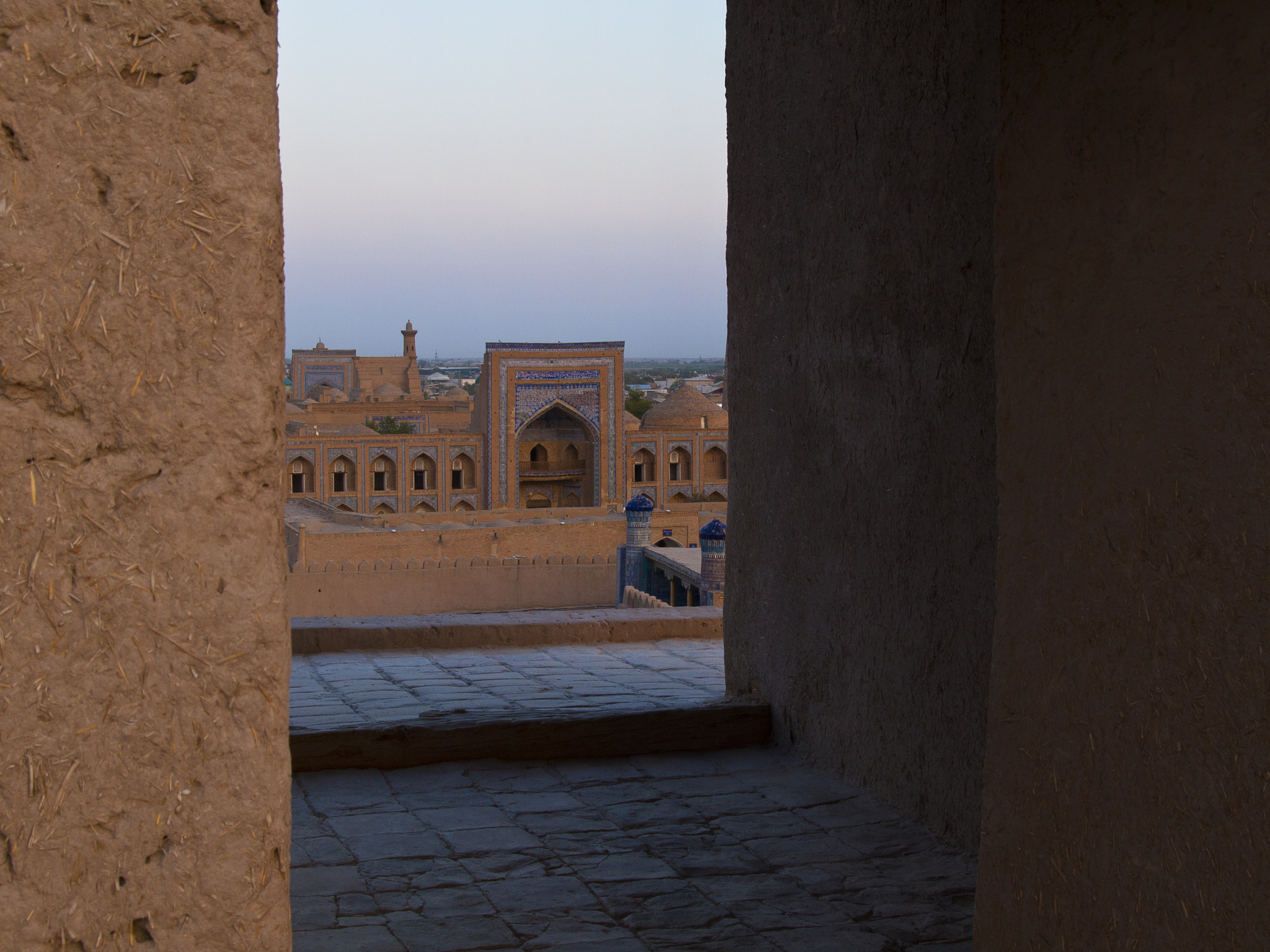 Olympus E-520 (EVOLT E-520) + SIGMA 18-50mm F2.8 DC sample photo. The khiva secrets photography