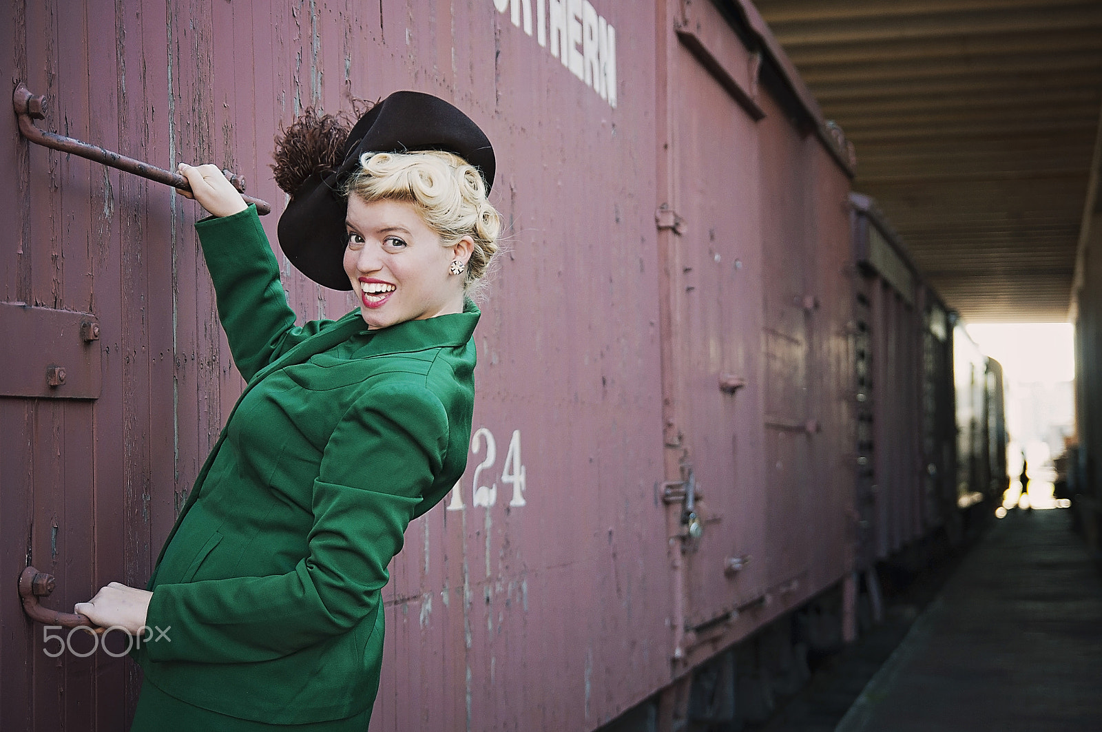 Nikon D5000 sample photo. Hopping the train photography