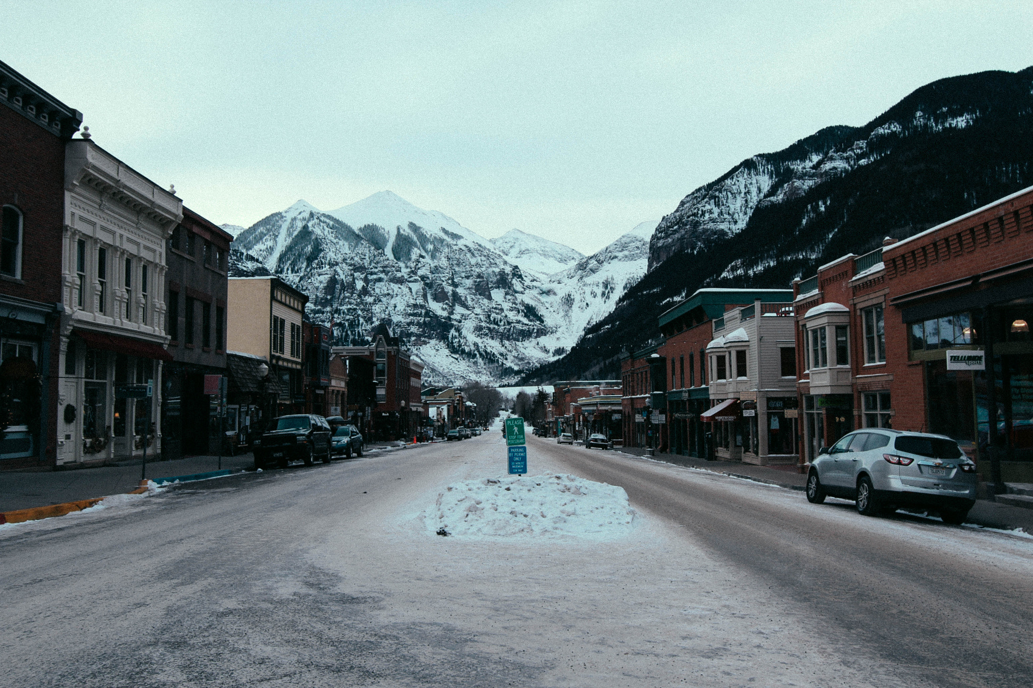 Canon EOS 600D (Rebel EOS T3i / EOS Kiss X5) sample photo. Downtown telluride photography