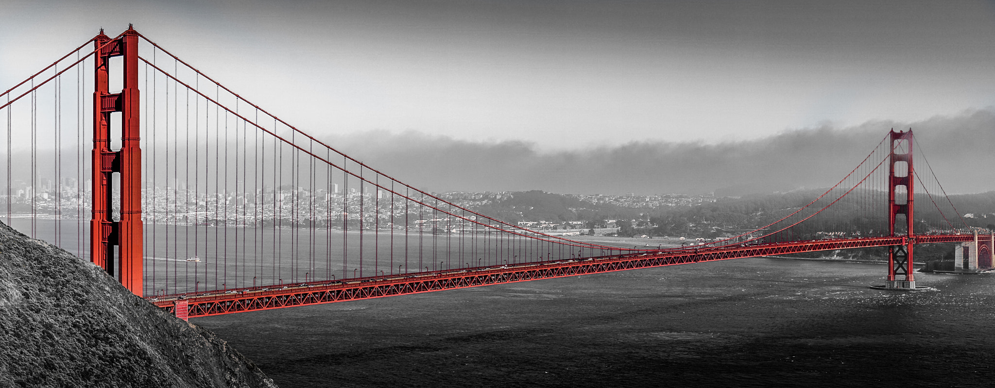 Sony a6300 + Sony E 18-200mm F3.5-6.3 OSS sample photo. Golden gate bridge photography