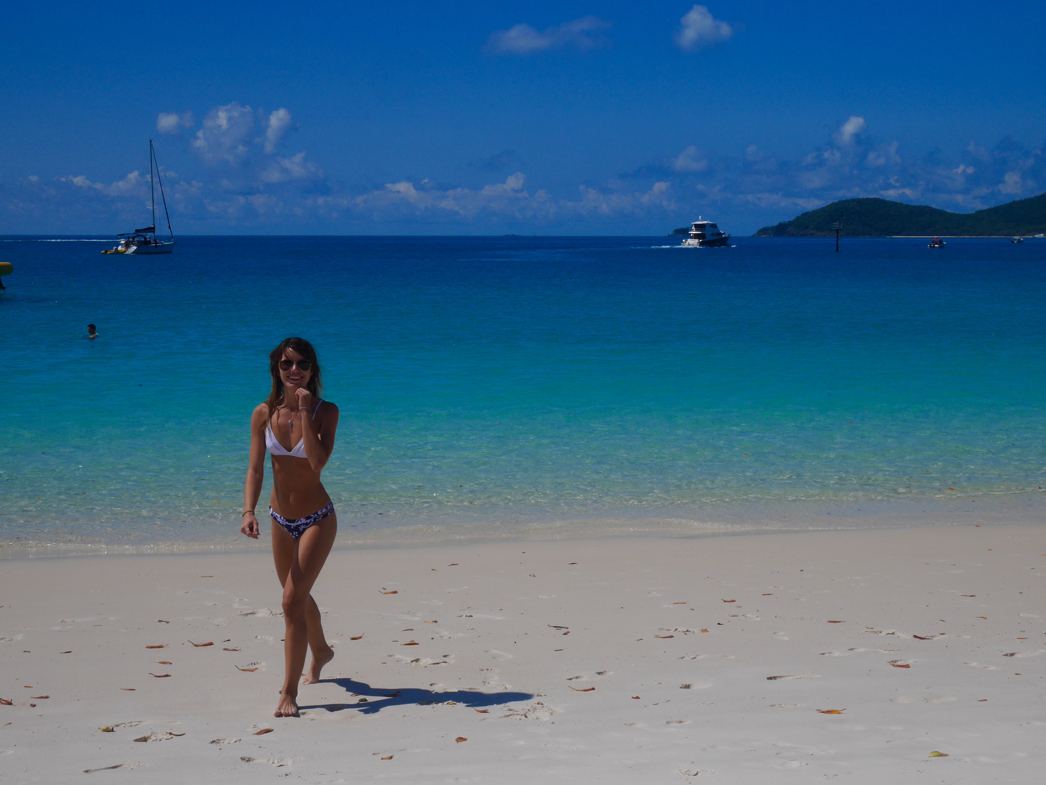 Panasonic Lumix DMC-GF7 sample photo. Whitehaven beach photography
