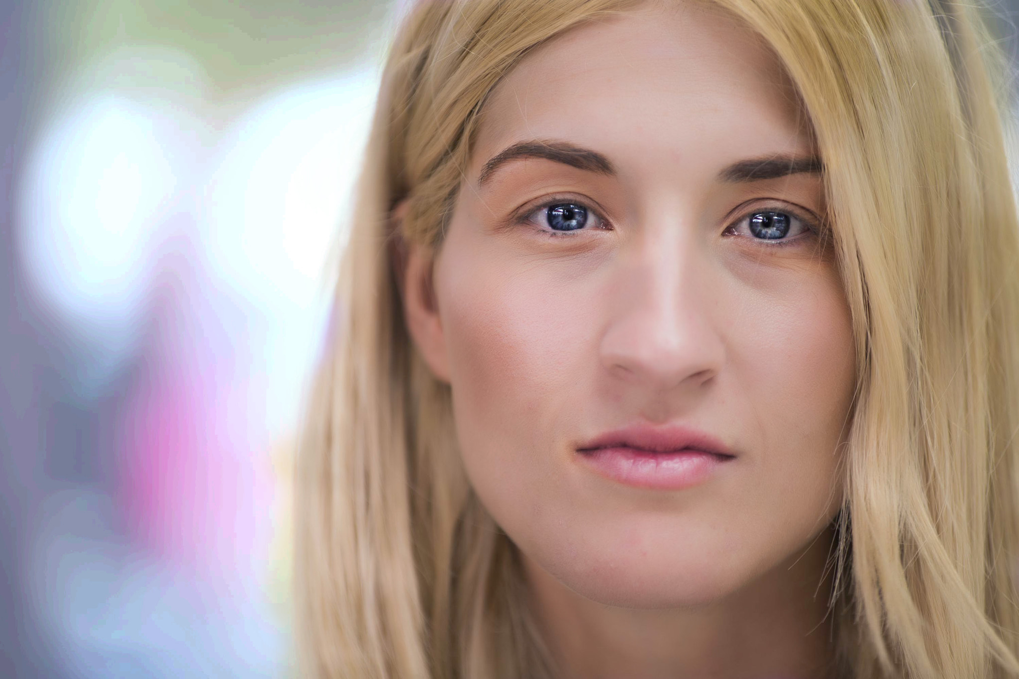 Canon EF 80-200mm f/2.8L sample photo. Lost in blue photography