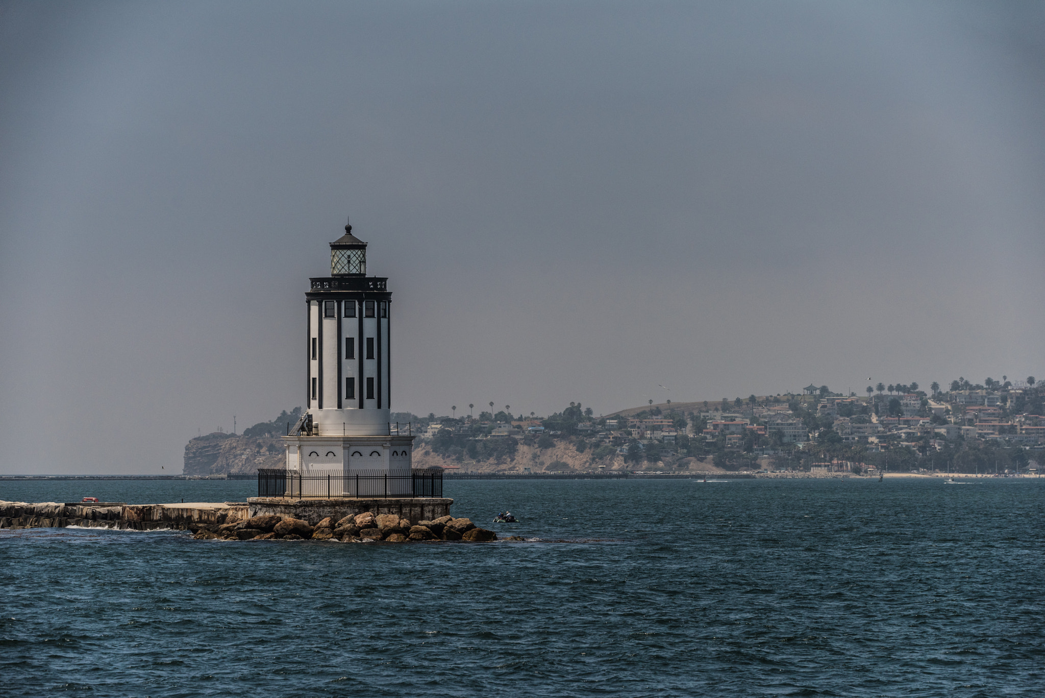 Nikon D810 sample photo. Long beach harbor lighthouse photography