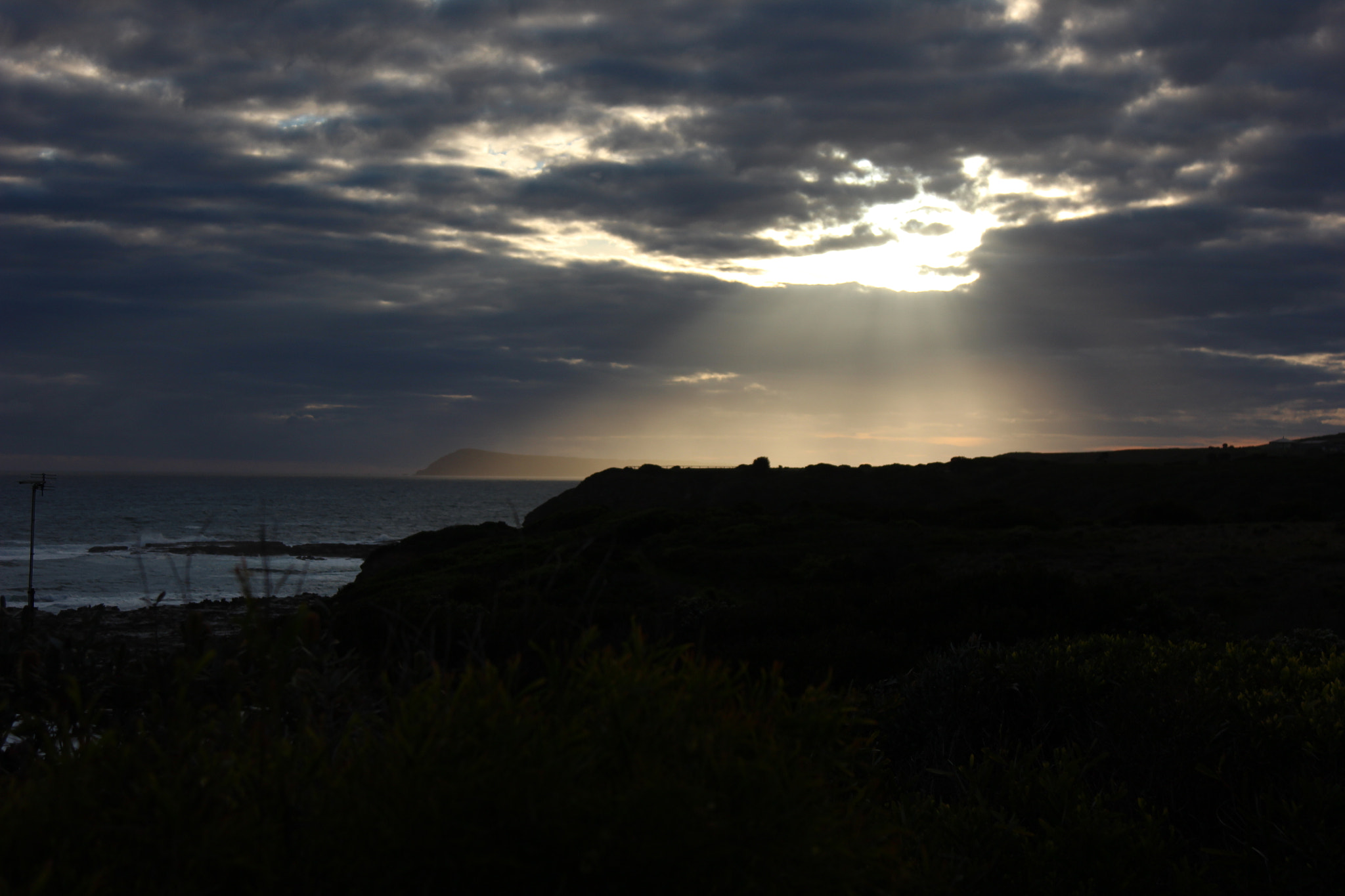 Canon EOS 600D (Rebel EOS T3i / EOS Kiss X5) + Canon EF 24-105mm F4L IS USM sample photo. Stormy sunset kilcunda photography