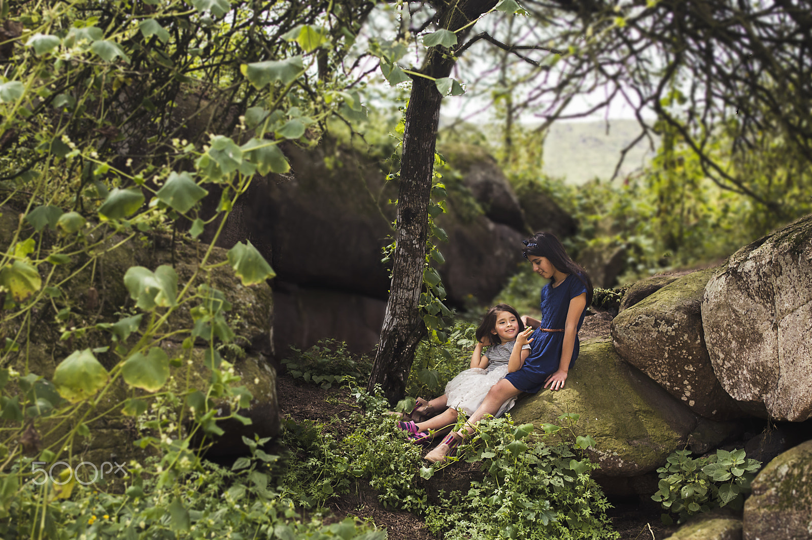 Nikon D3200 + Nikon AF-S Nikkor 24mm F1.8G ED sample photo. Valentina & matilda photography