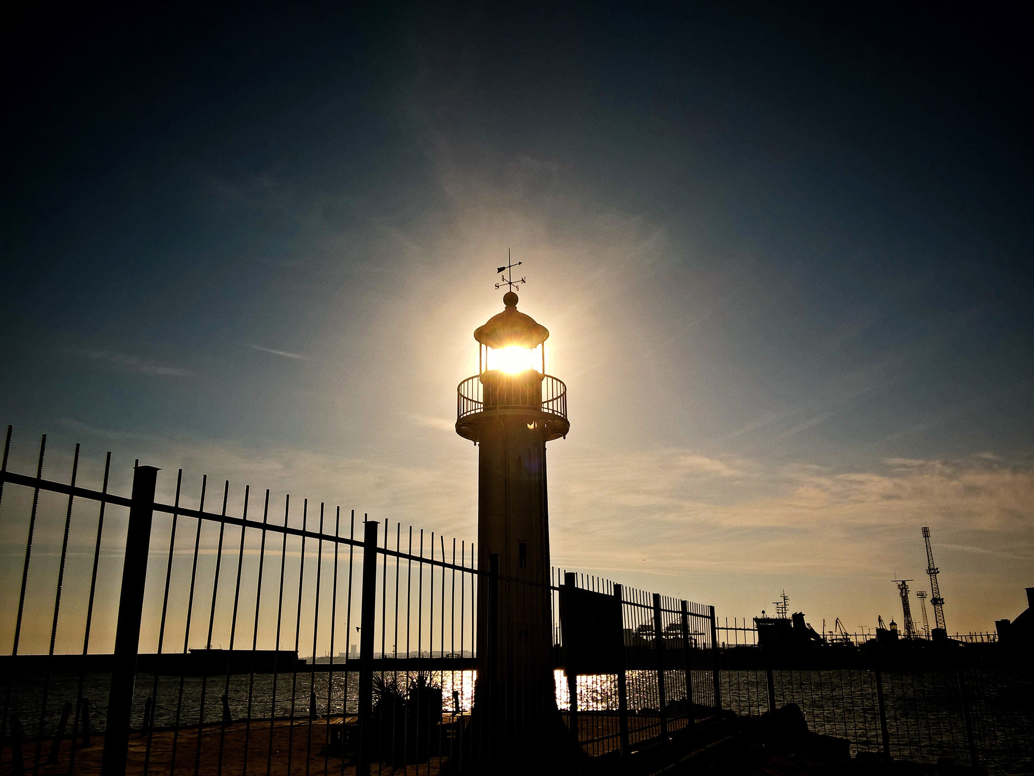 Nokia Lumia 830 sample photo. The old lighthouse photography