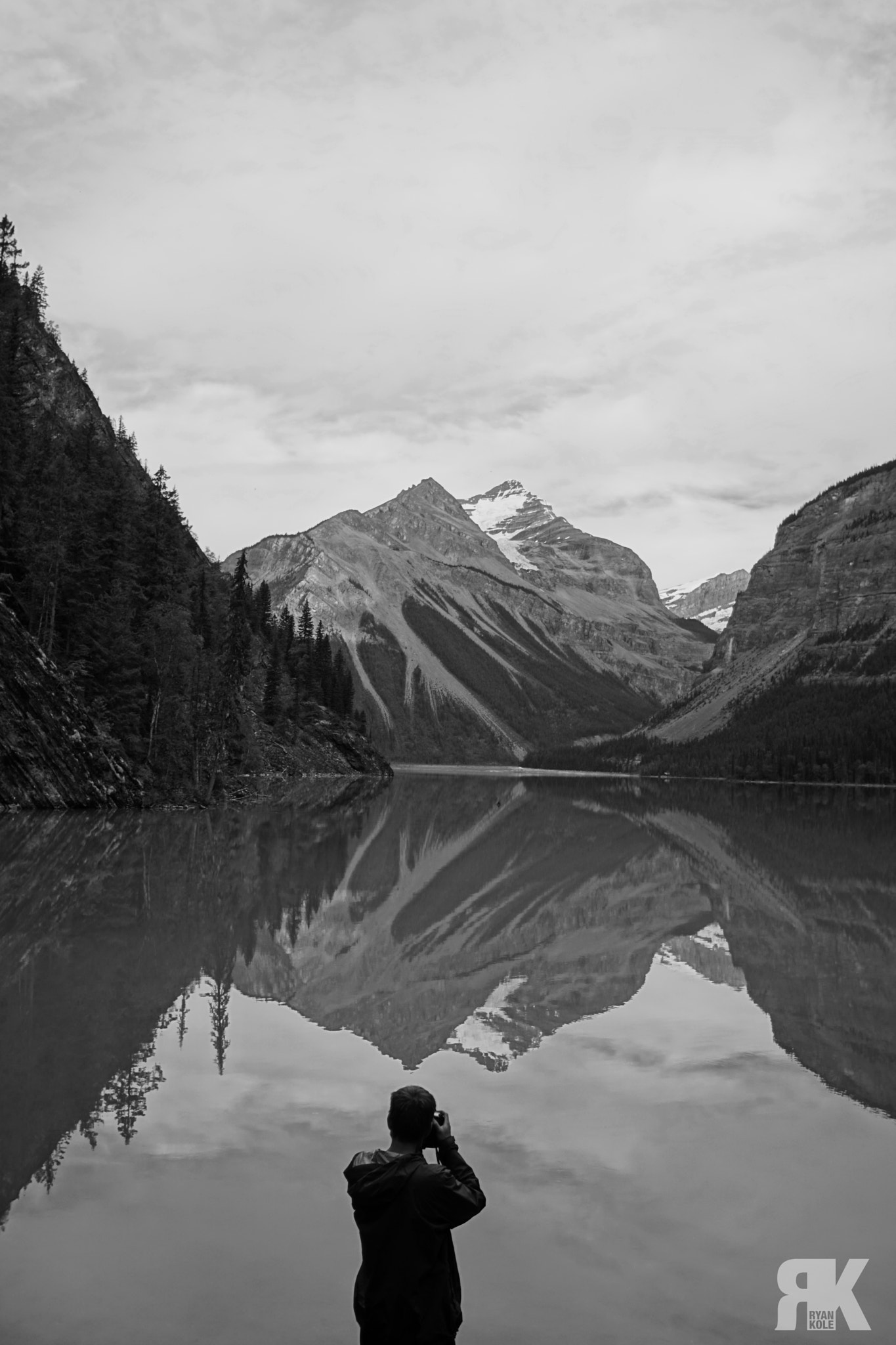 Sony ILCA-77M2 sample photo. Kinney lake reflection photography