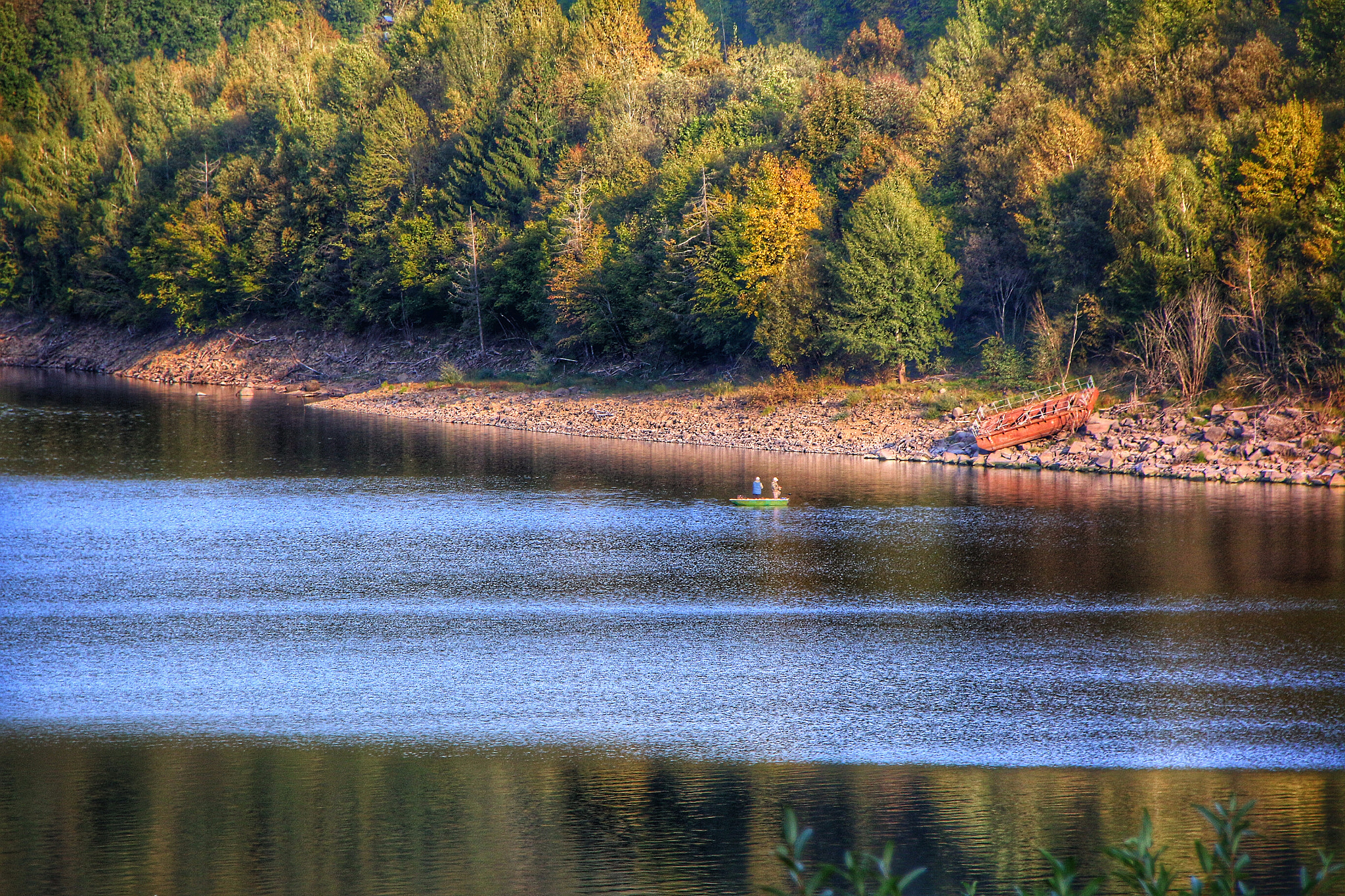 Sigma 18-125mm F3.8-5.6 DC OS HSM sample photo. Fishing photography