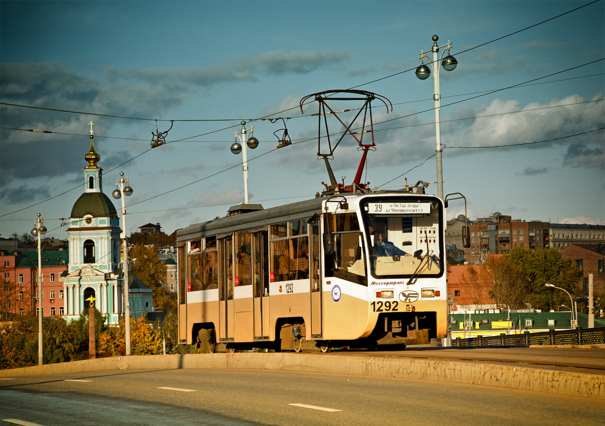 Canon EOS 5D sample photo. Trolley car on the bridge photography