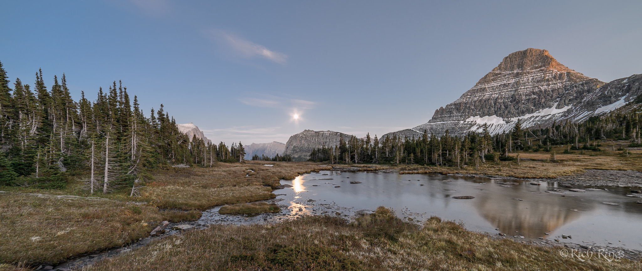 Samyang 14mm F2.8 ED AS IF UMC sample photo. Logan pass after dark photography