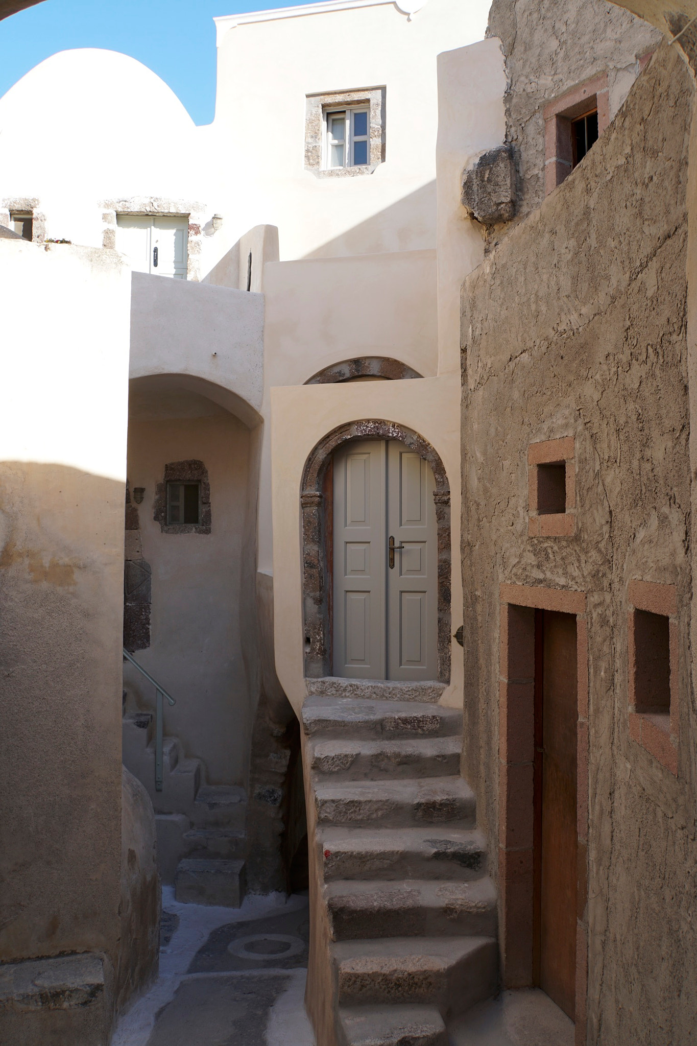 Sony E 18-200mm F3.5-6.3 OSS LE sample photo. Santorini emporio photography