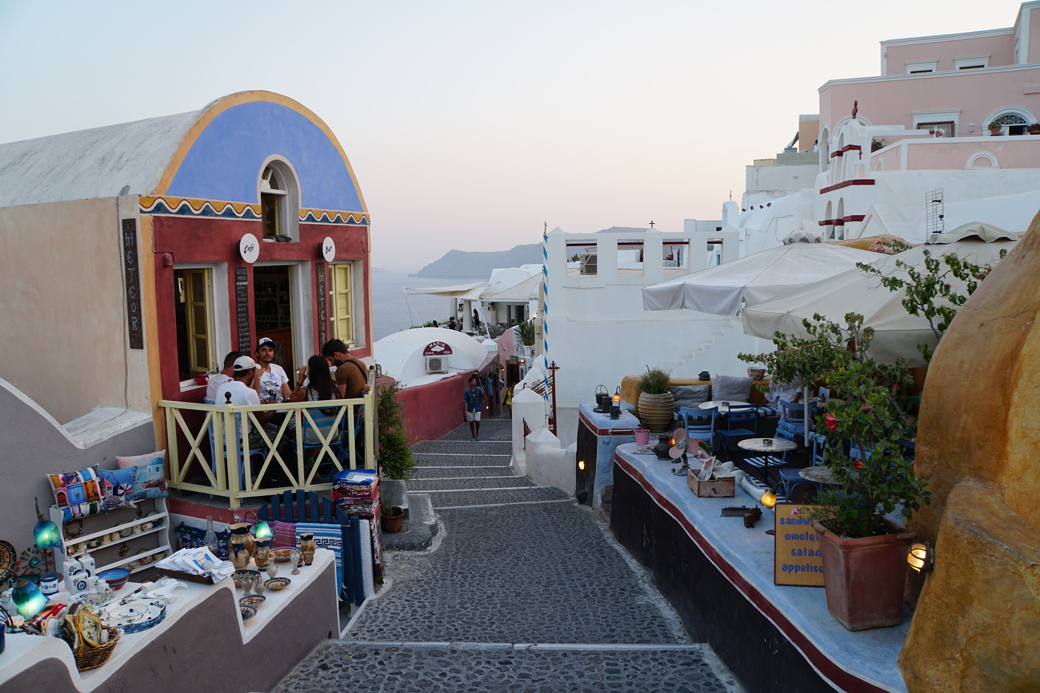Sony E 18-200mm F3.5-6.3 OSS LE sample photo. Santorini oia photography