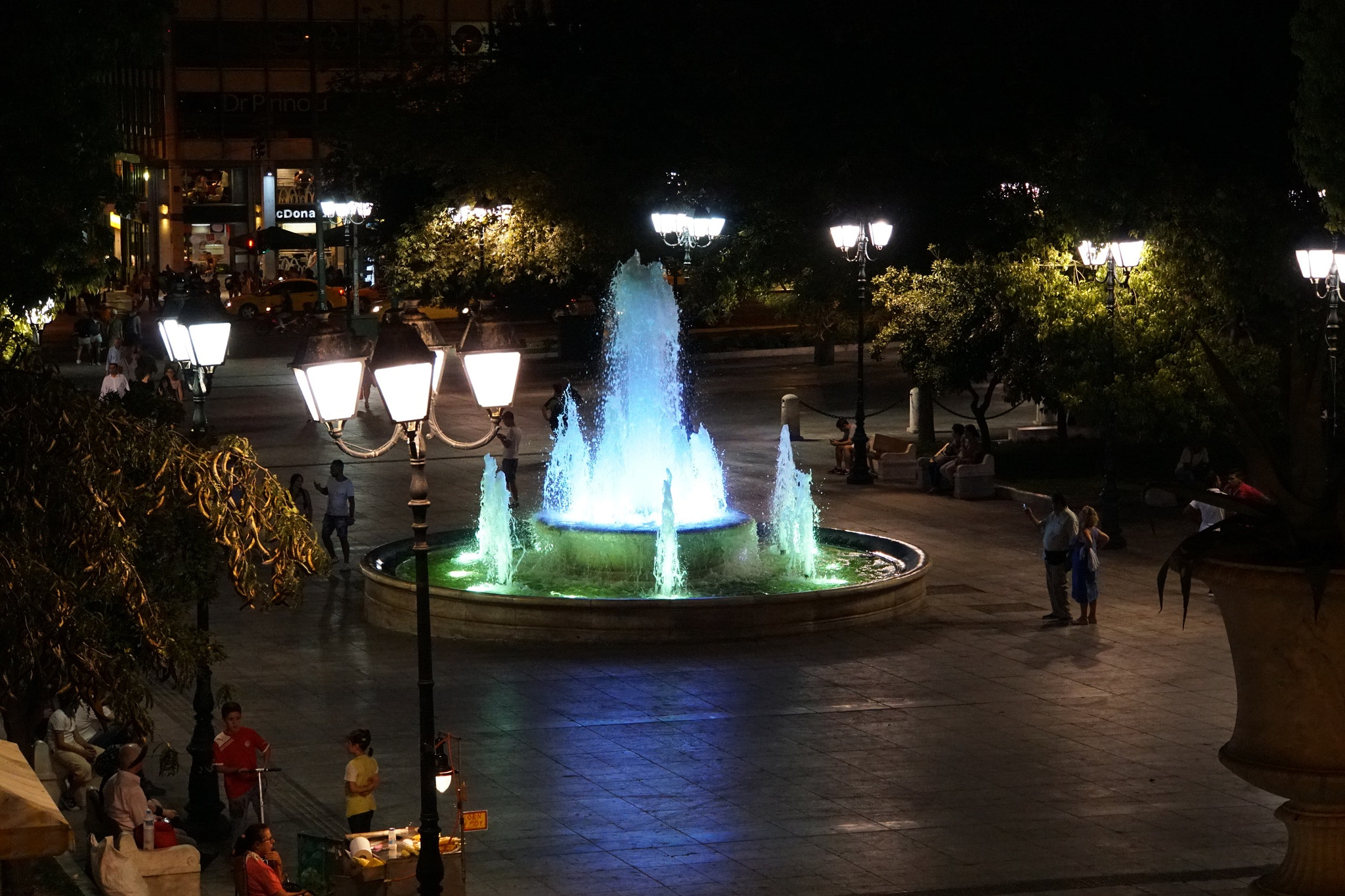 Sony FE 28-70mm F3.5-5.6 OSS sample photo. Athens syntagma square photography