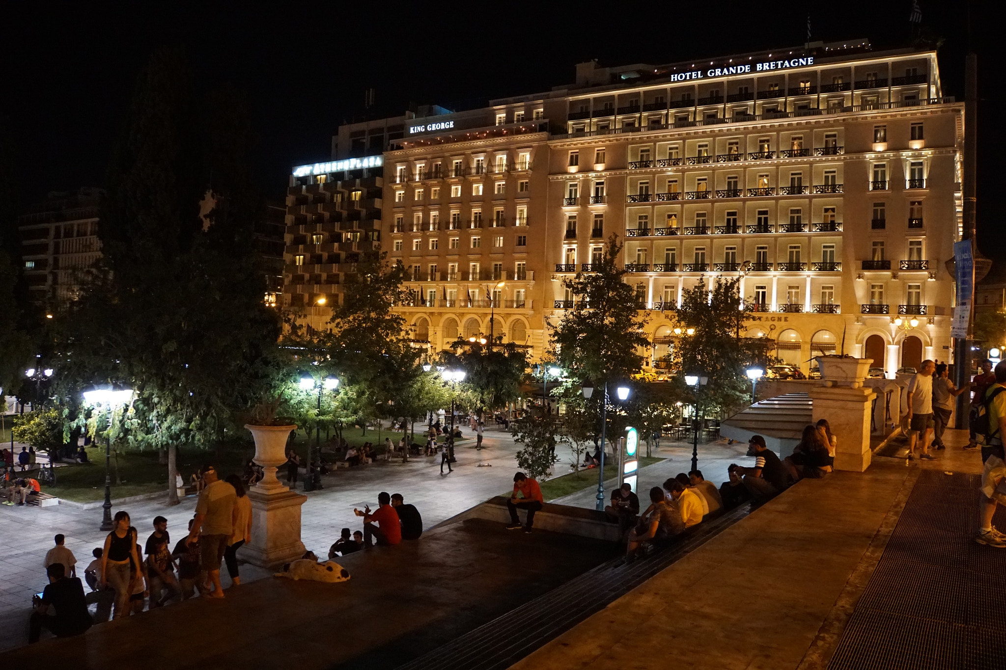 Sony E 18-200mm F3.5-6.3 OSS LE sample photo. Athens king george hotel photography