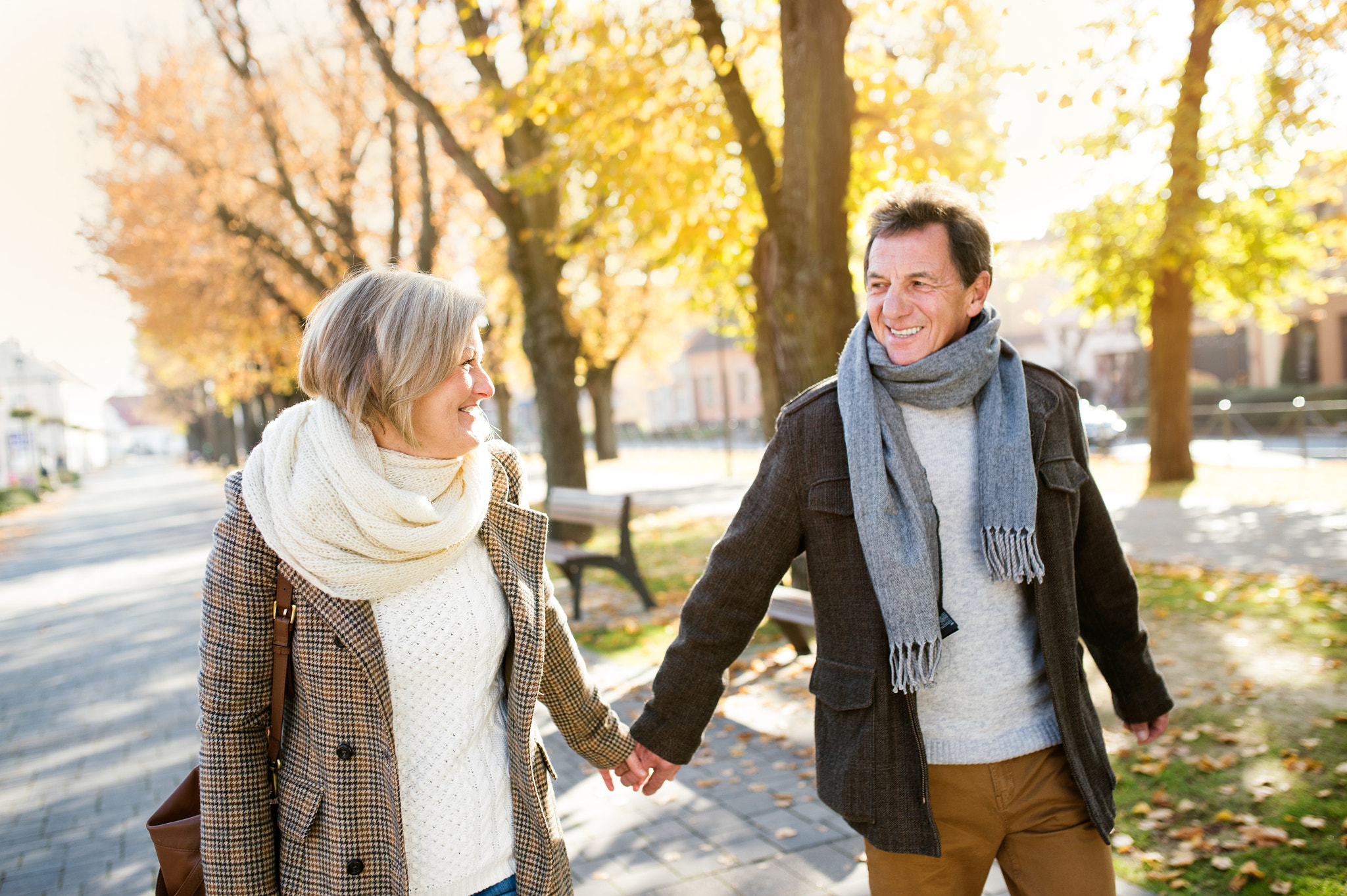 Nikon D4S + Sigma 35mm F1.4 DG HSM Art sample photo. Senior couple on a walk in park. autumn nature. photography