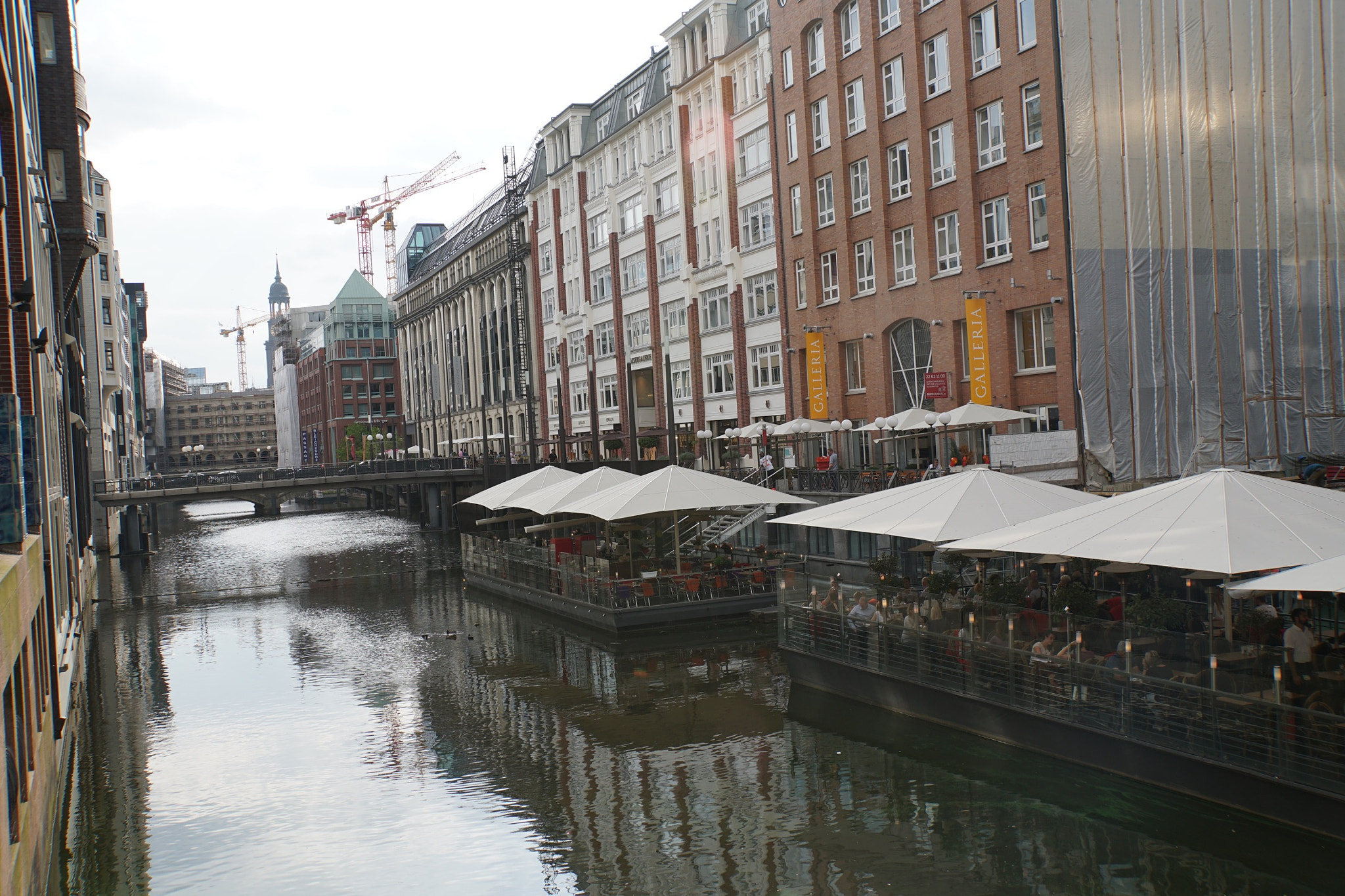 Sony E 18-200mm F3.5-6.3 OSS LE sample photo. Hamburg photography