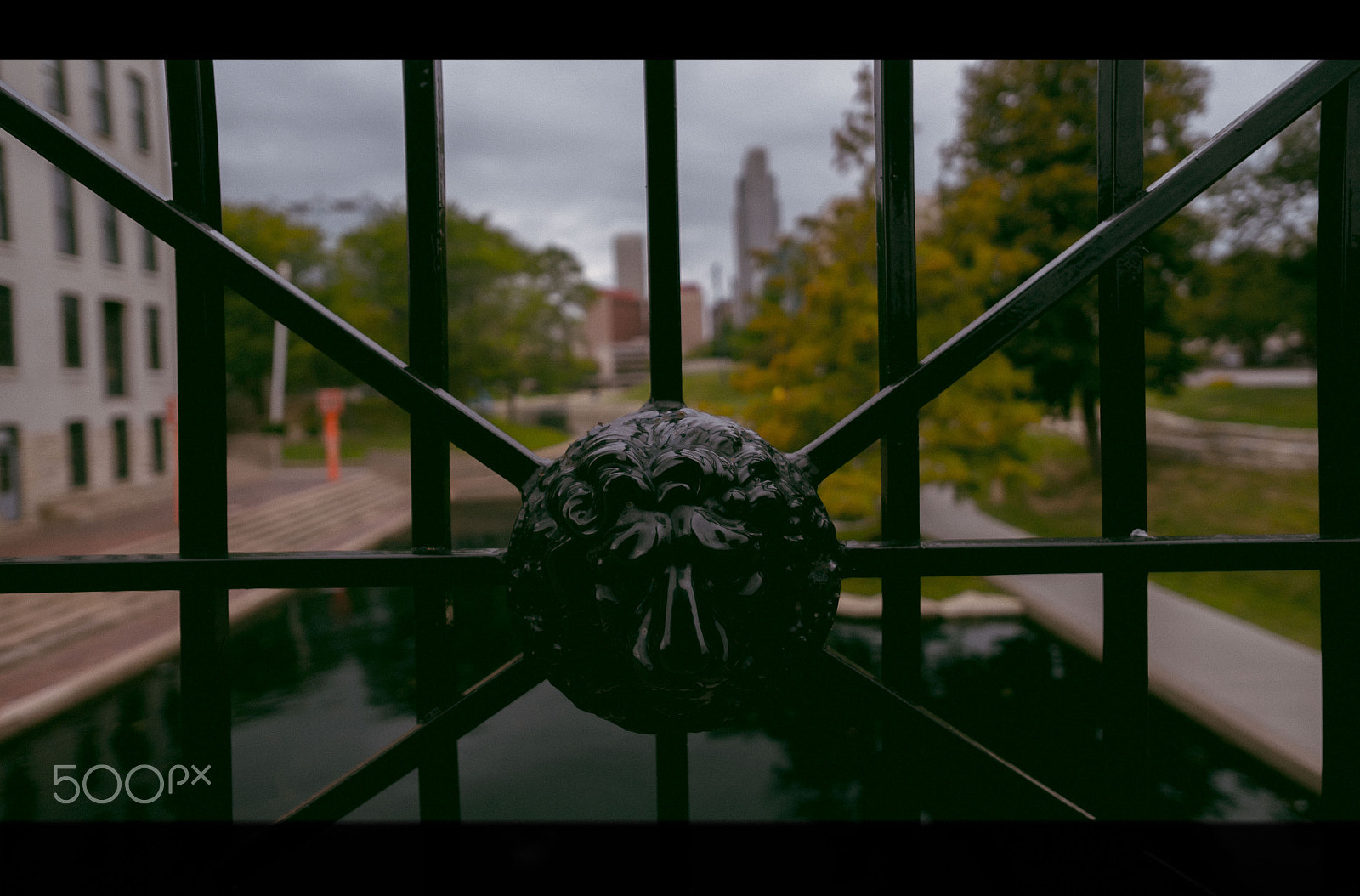 Sony Alpha NEX-3N + ZEISS Touit 12mm F2.8 sample photo. Gene leahy mall, farnam street, omaha, ne photography