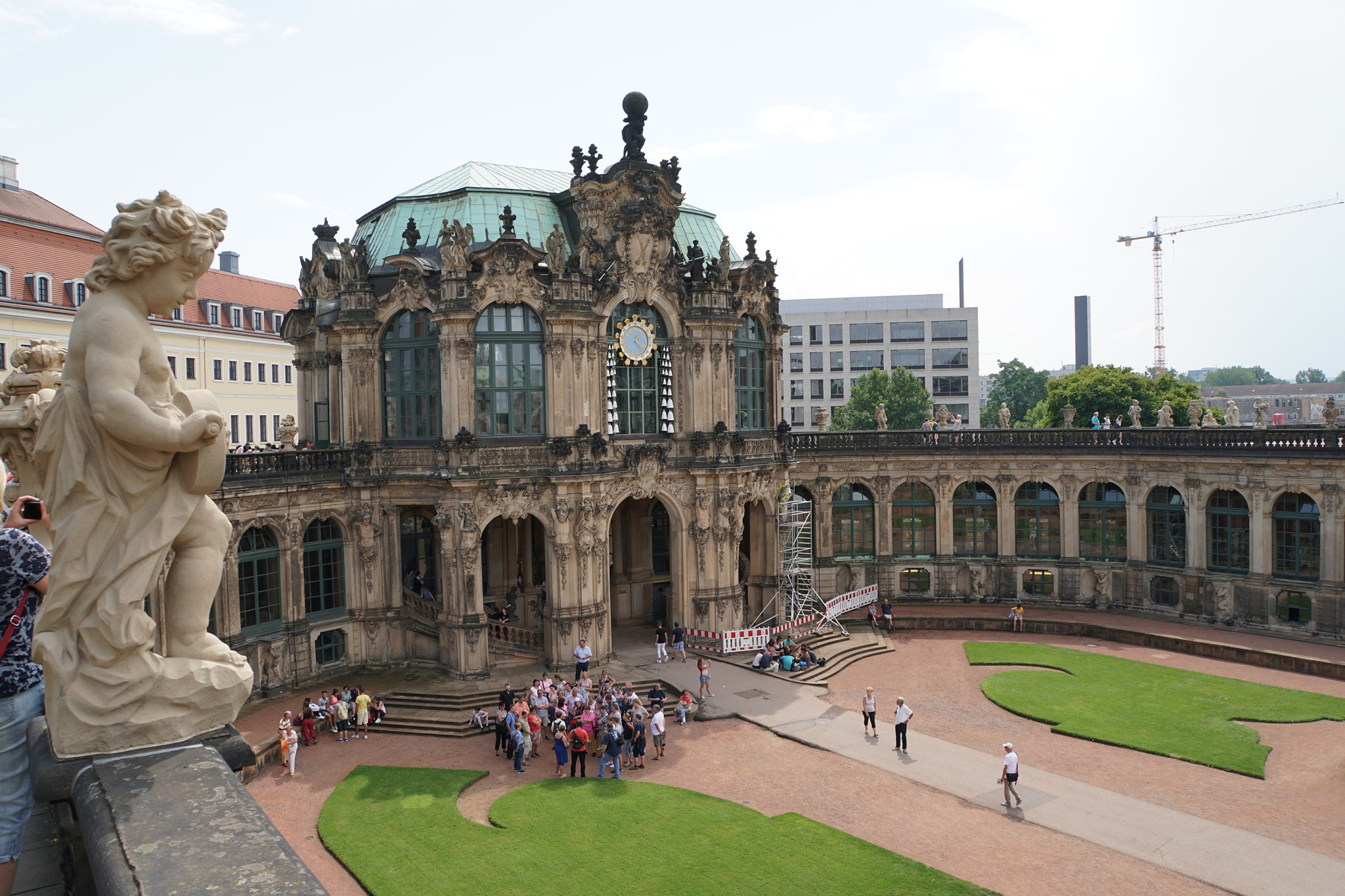 Sony E 18-200mm F3.5-6.3 OSS LE sample photo. Dresden photography
