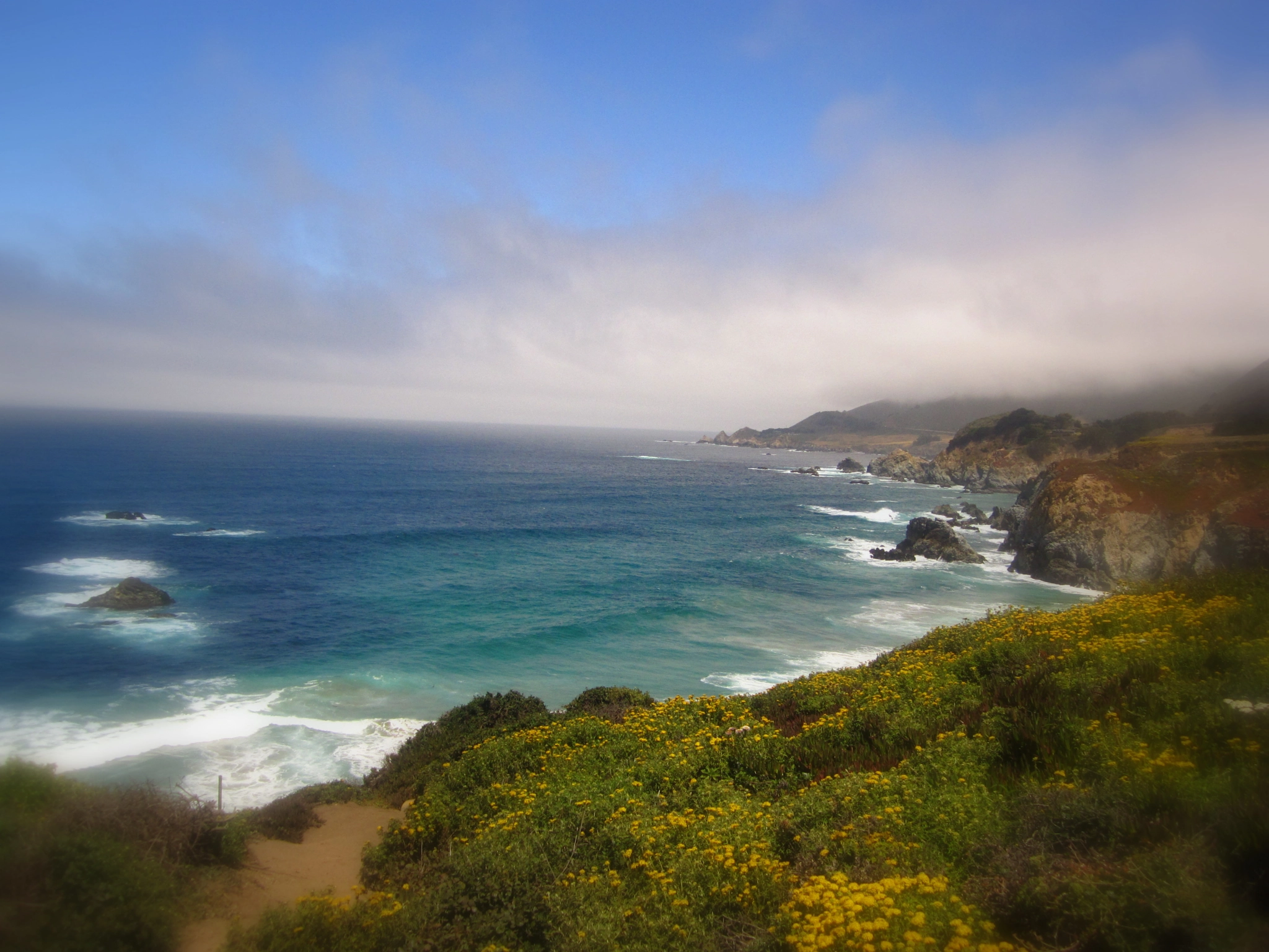 Canon PowerShot SD940 IS (Digital IXUS 120 IS / IXY Digital 220 IS) sample photo. Big sur roadtrip photography