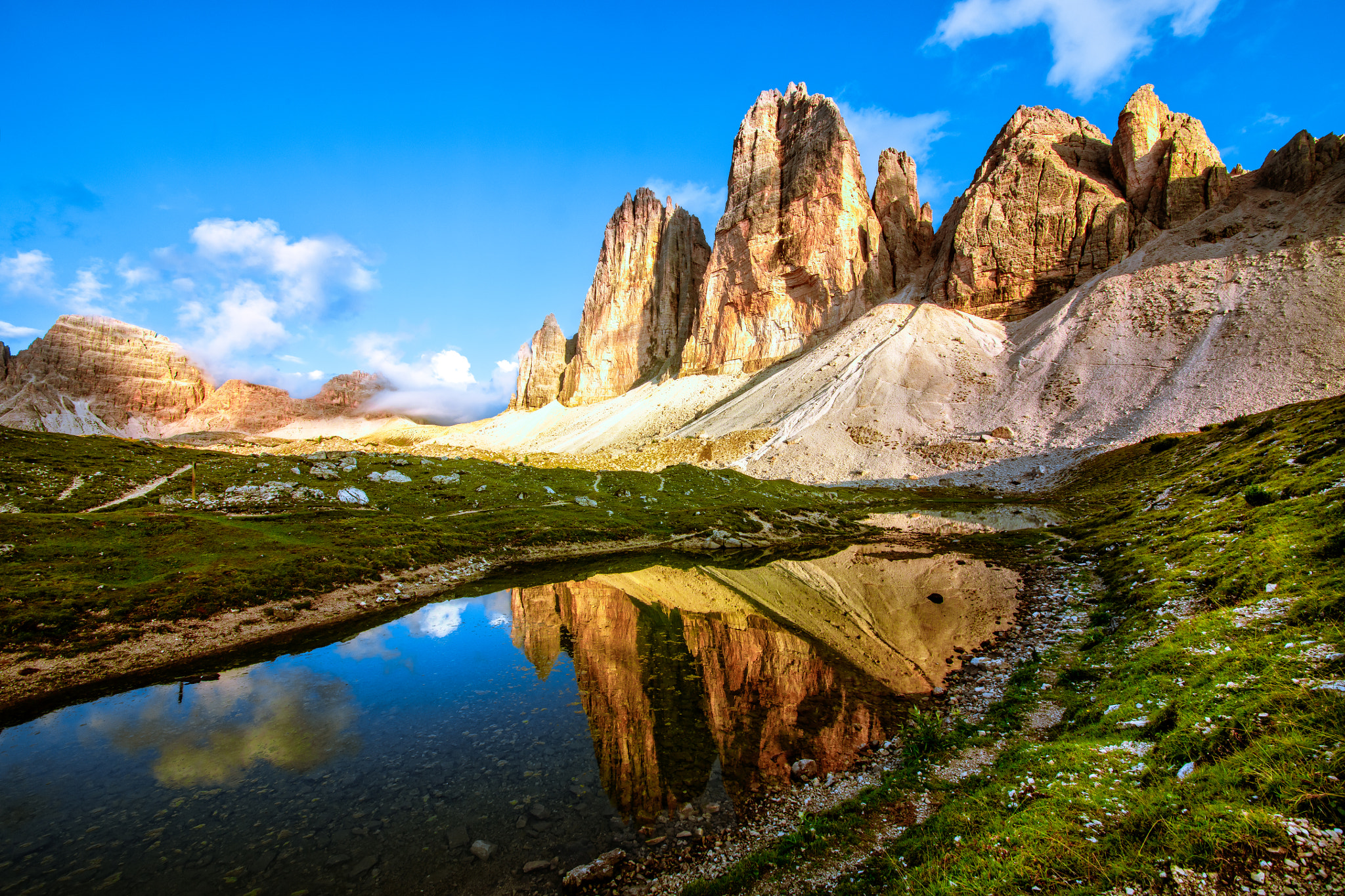 Sigma 12-24mm F4.5-5.6 II DG HSM sample photo. Reflection in tre cime di lavaredo photography