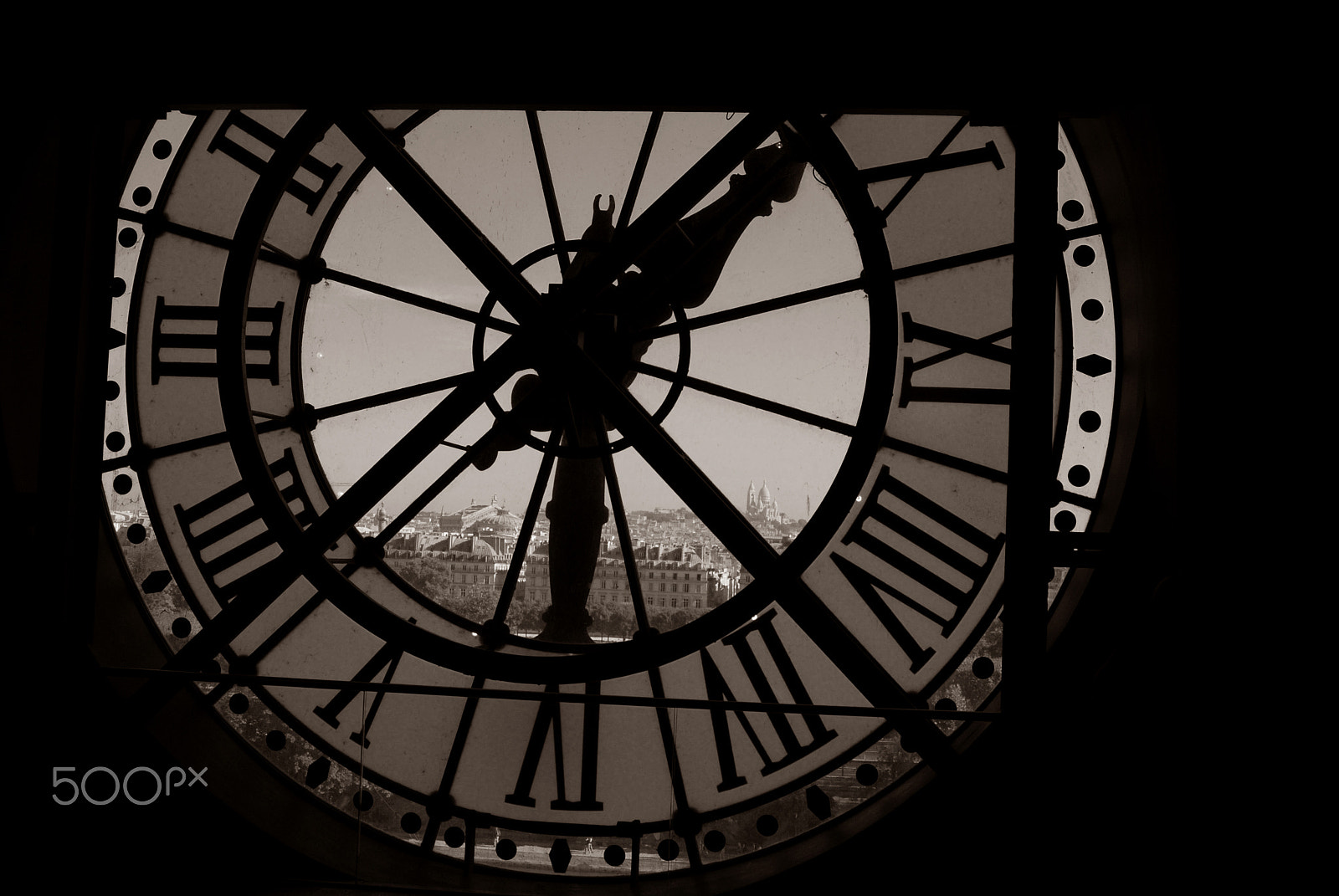 Nikon D80 sample photo. Timeframe of paris photography