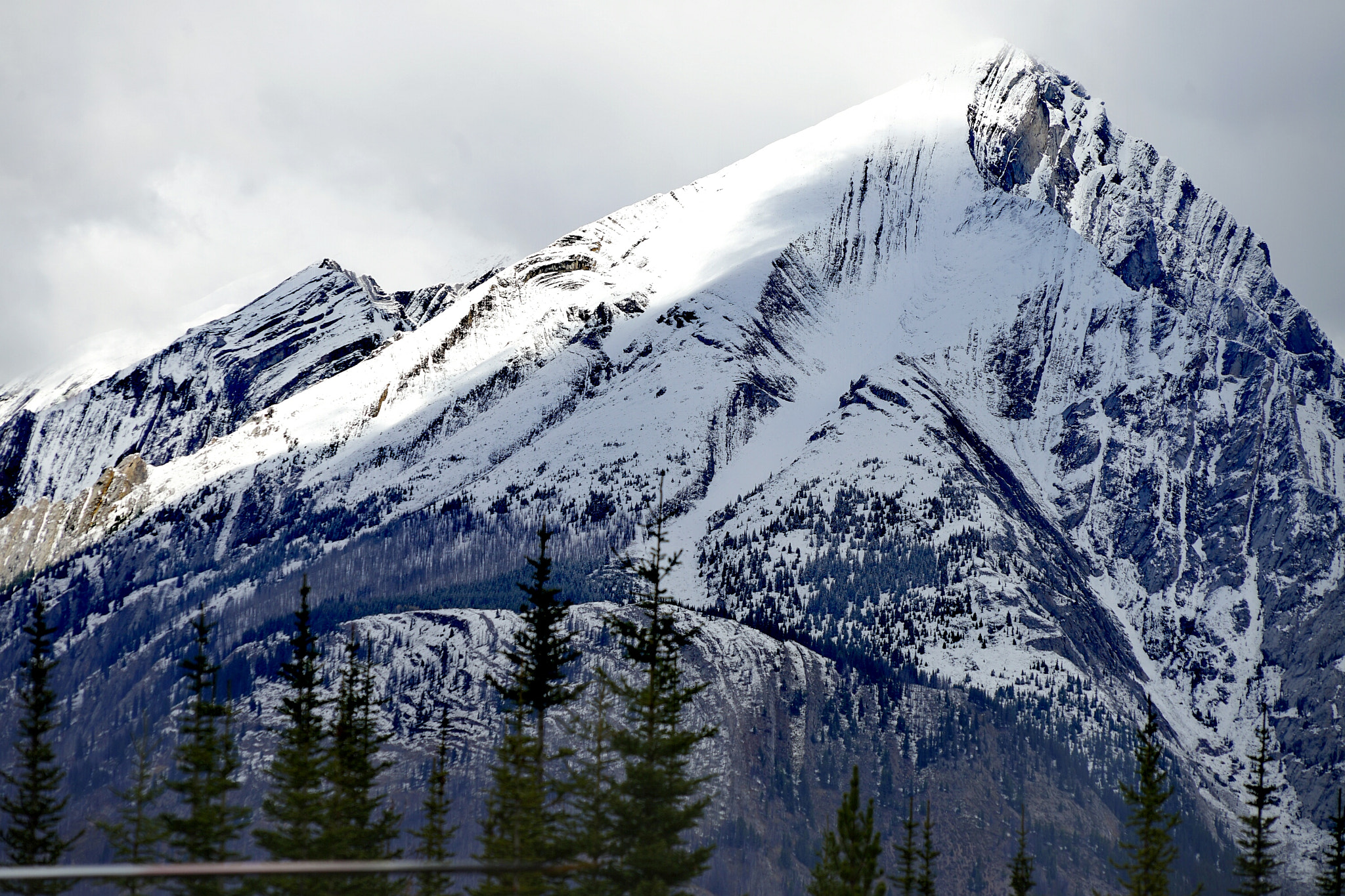 Sony E 55-210mm F4.5-6.3 OSS sample photo. Cold and bald mountain photography