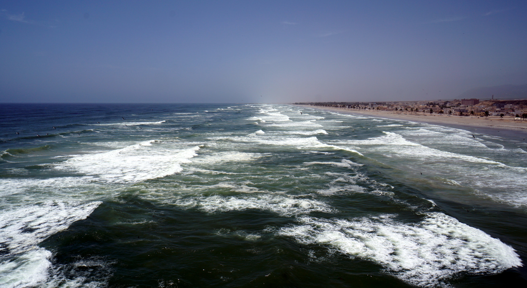 Sony a6000 + Sony E 10-18mm F4 OSS sample photo. Beach view salalah photography