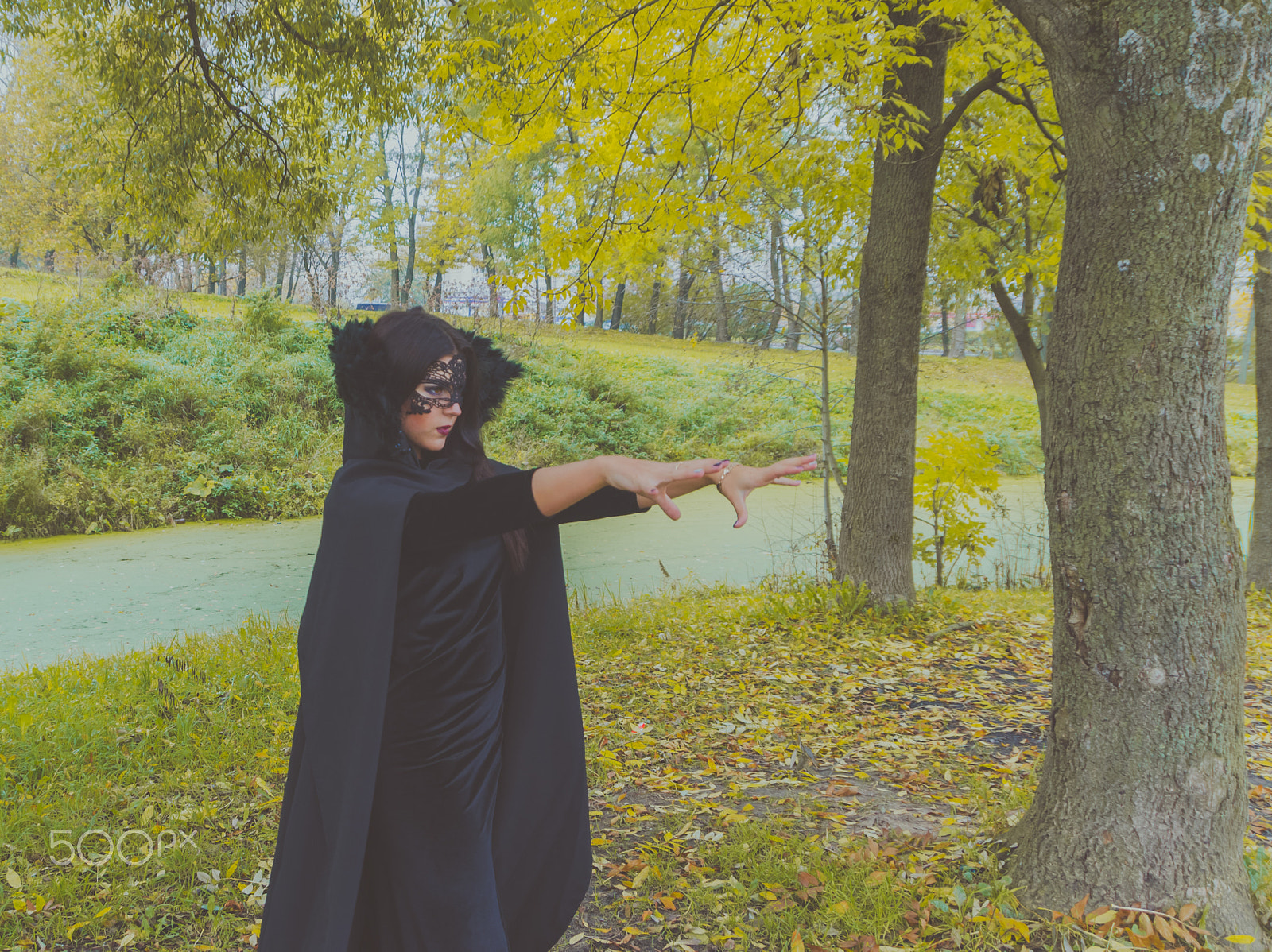 Sigma 18-250mm F3.5-6.3 DC OS HSM sample photo. Beautiful girl in a black mask and a dress. photography