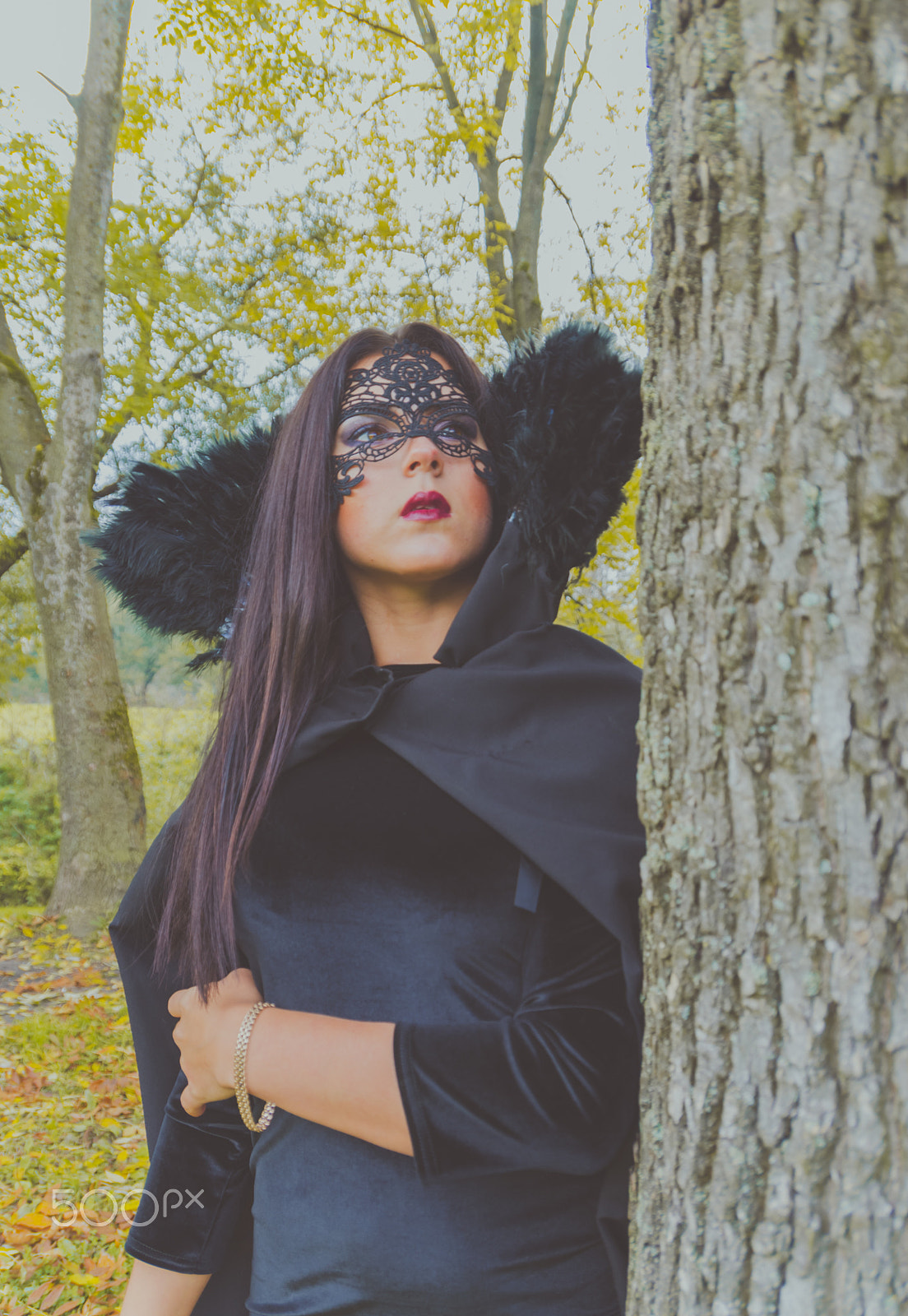 Nikon D7000 + Sigma 18-250mm F3.5-6.3 DC OS HSM sample photo. Beautiful girl in a black mask and a dress. photography