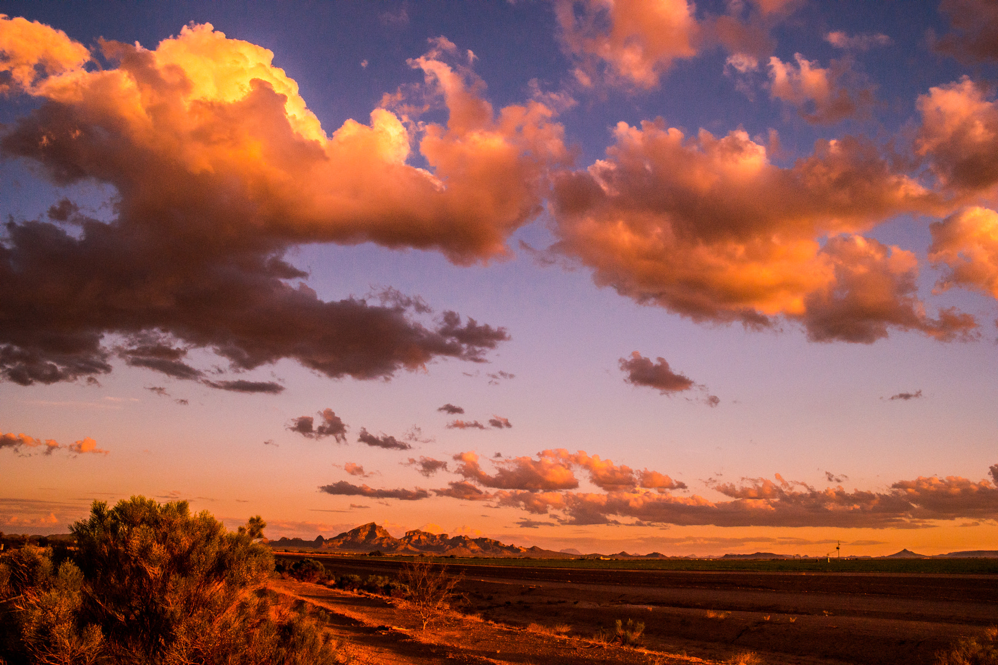 Samsung NX500 + Samsung NX 18-55mm F3.5-5.6 OIS sample photo. Sunset over salome road photography