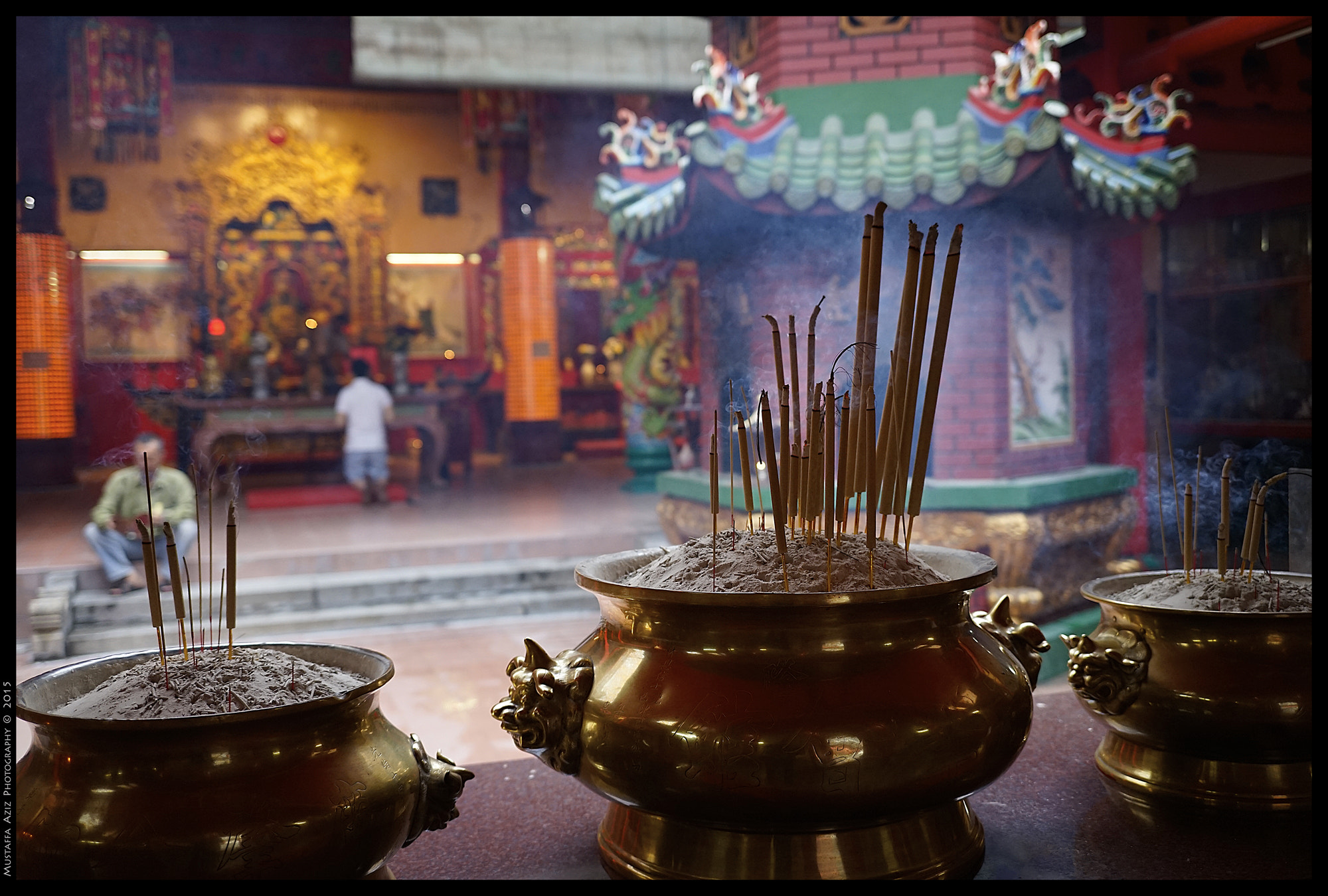 E 35mm F2 sample photo. Temple photography