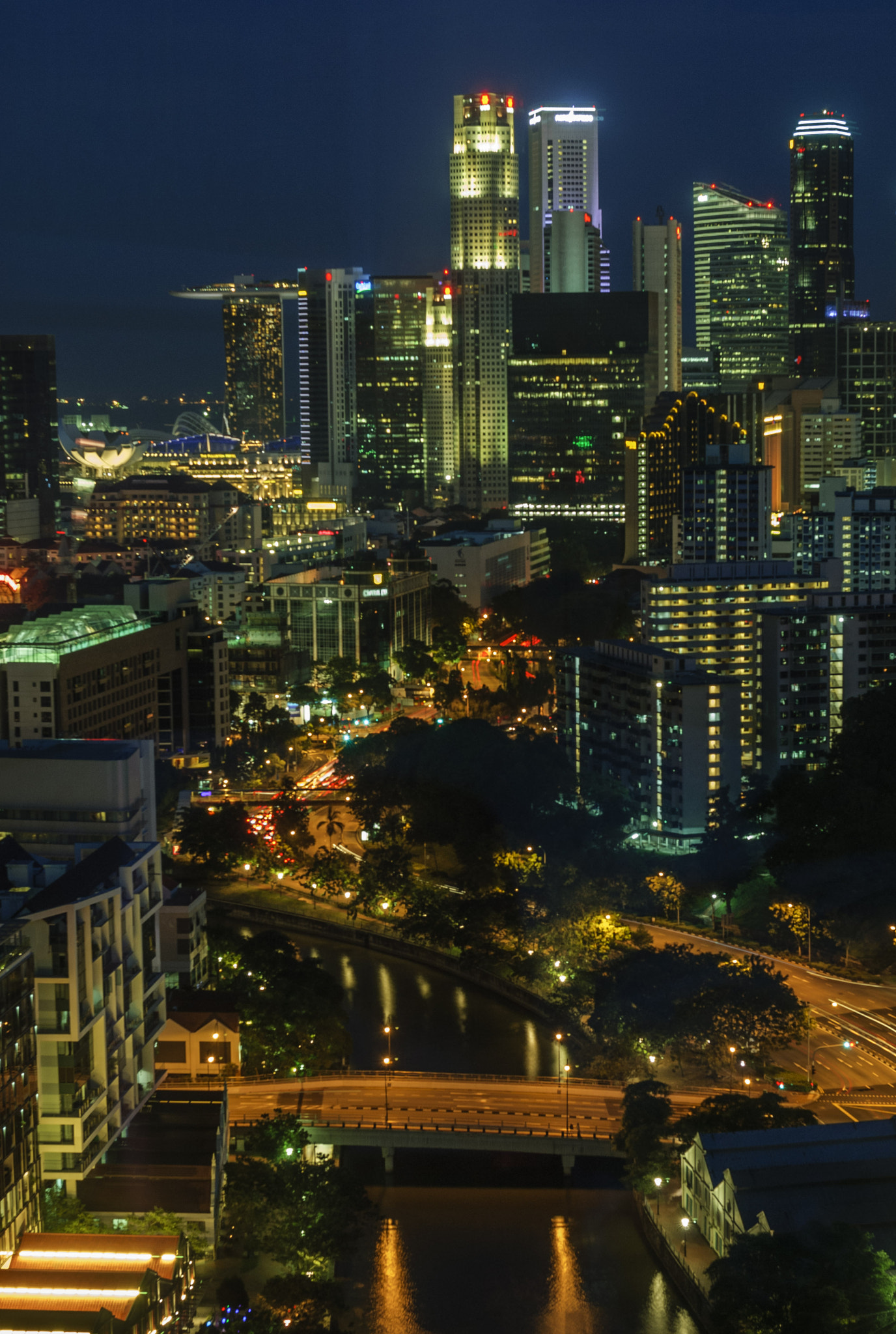 Nikon D2X sample photo. Singapore skyline at night photography