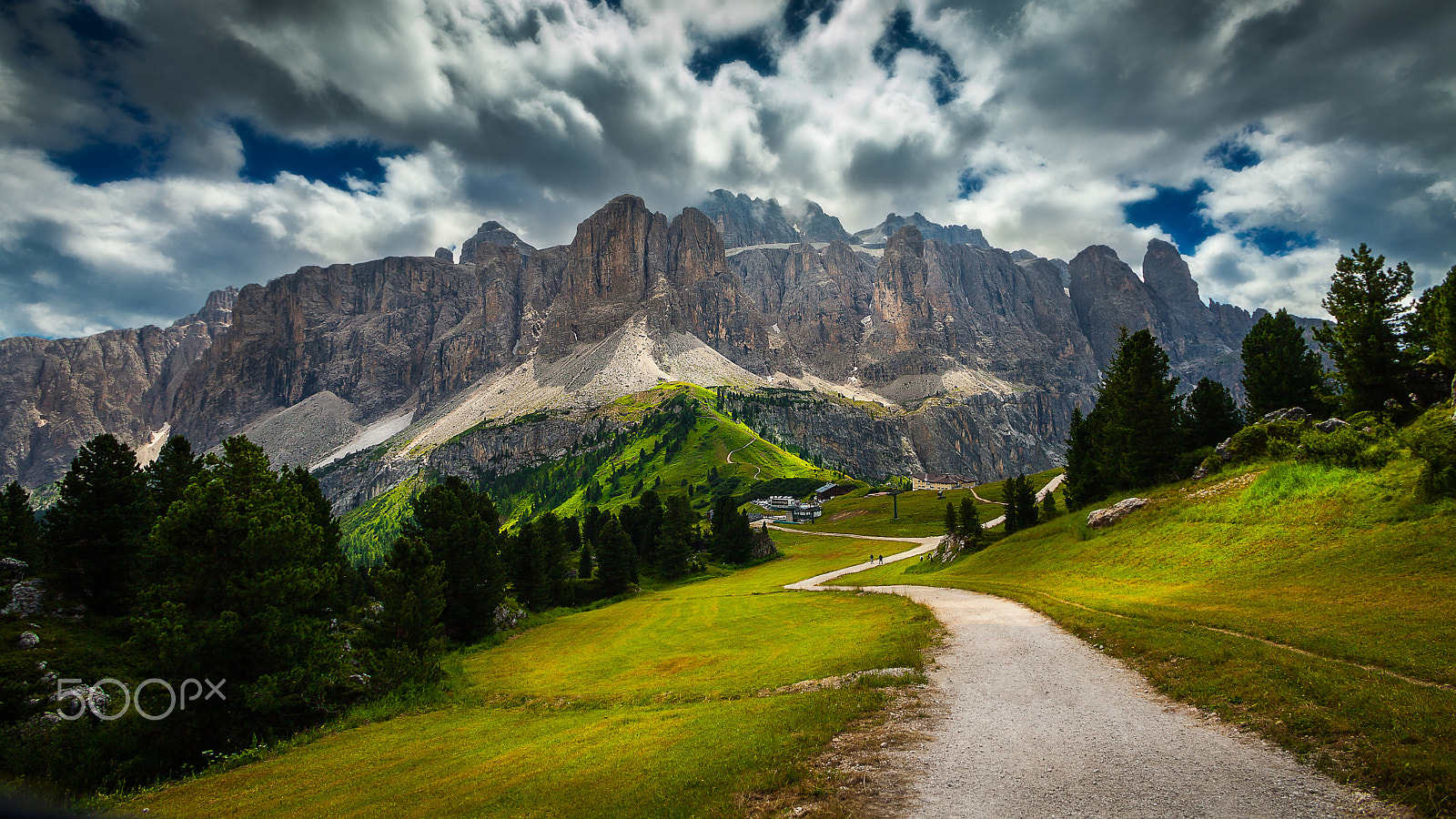 Canon EOS 5D Mark II + Canon EF 17-35mm f/2.8L sample photo. Dolomiten mountain view - hiking trail photography