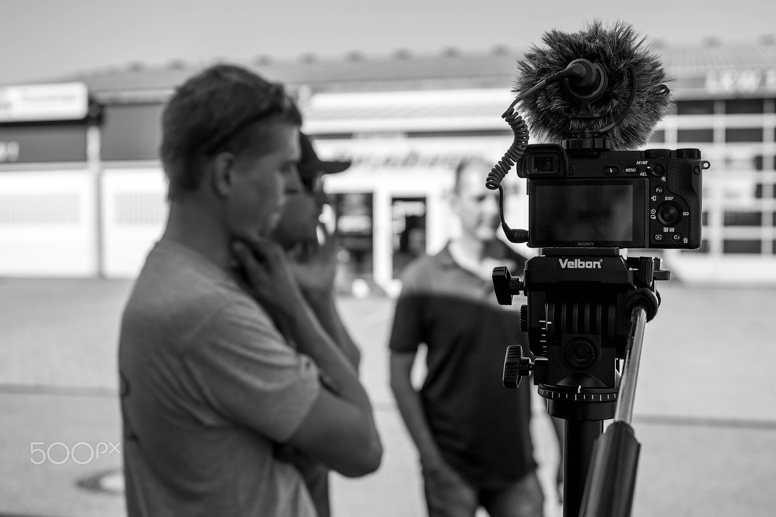 Canon EF 28mm F2.8 IS USM sample photo. Making of an interview photography