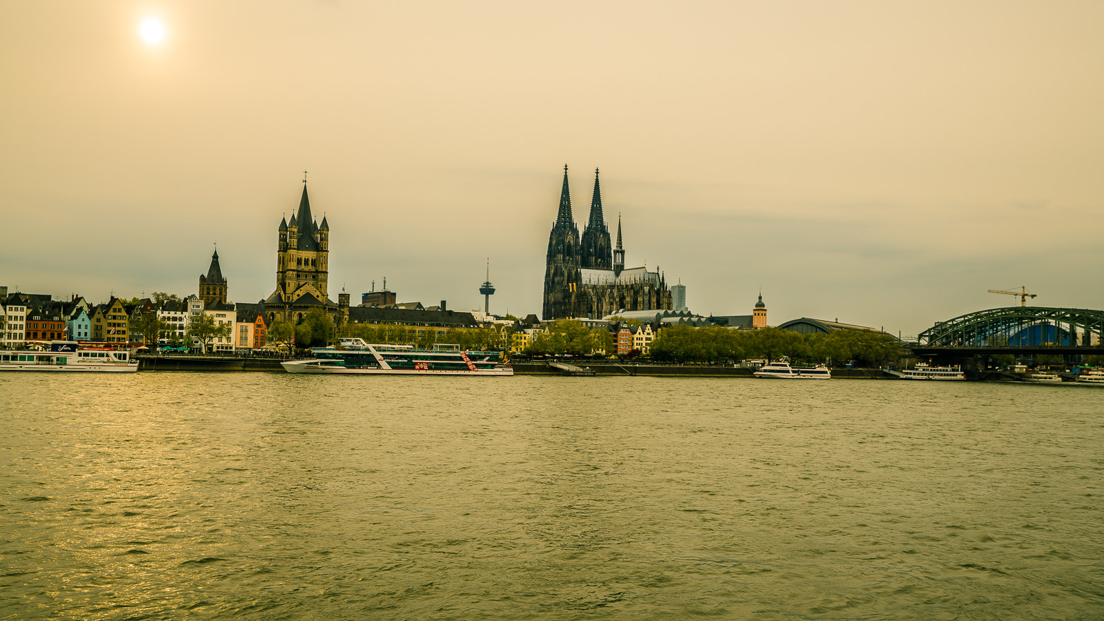 Sony a7R II + Tamron SP 24-70mm F2.8 Di VC USD sample photo. Köln im sommer 2016 photography