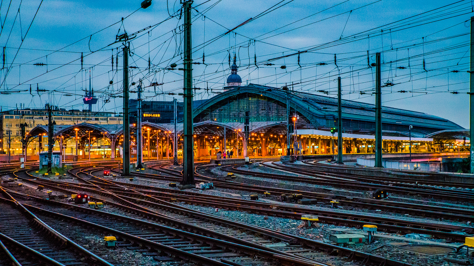 Sony a7R II + Tamron SP 24-70mm F2.8 Di VC USD sample photo. Köln im sommer 2016 photography