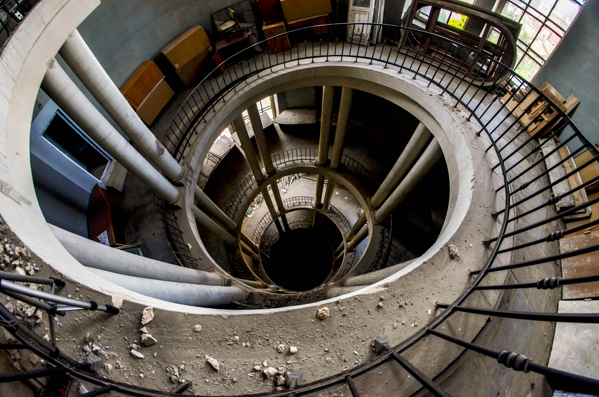 Nikon D7000 + Samyang 8mm F3.5 Aspherical IF MC Fisheye sample photo. Stairs to nowhere photography