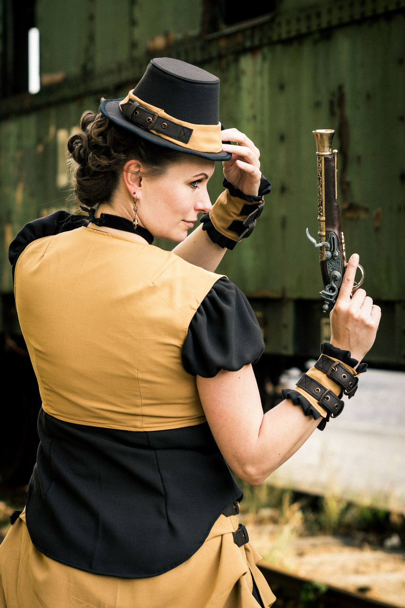 Sony SLT-A77 + 70-200mm F2.8 sample photo. Jessicat in steam punk outfit photography