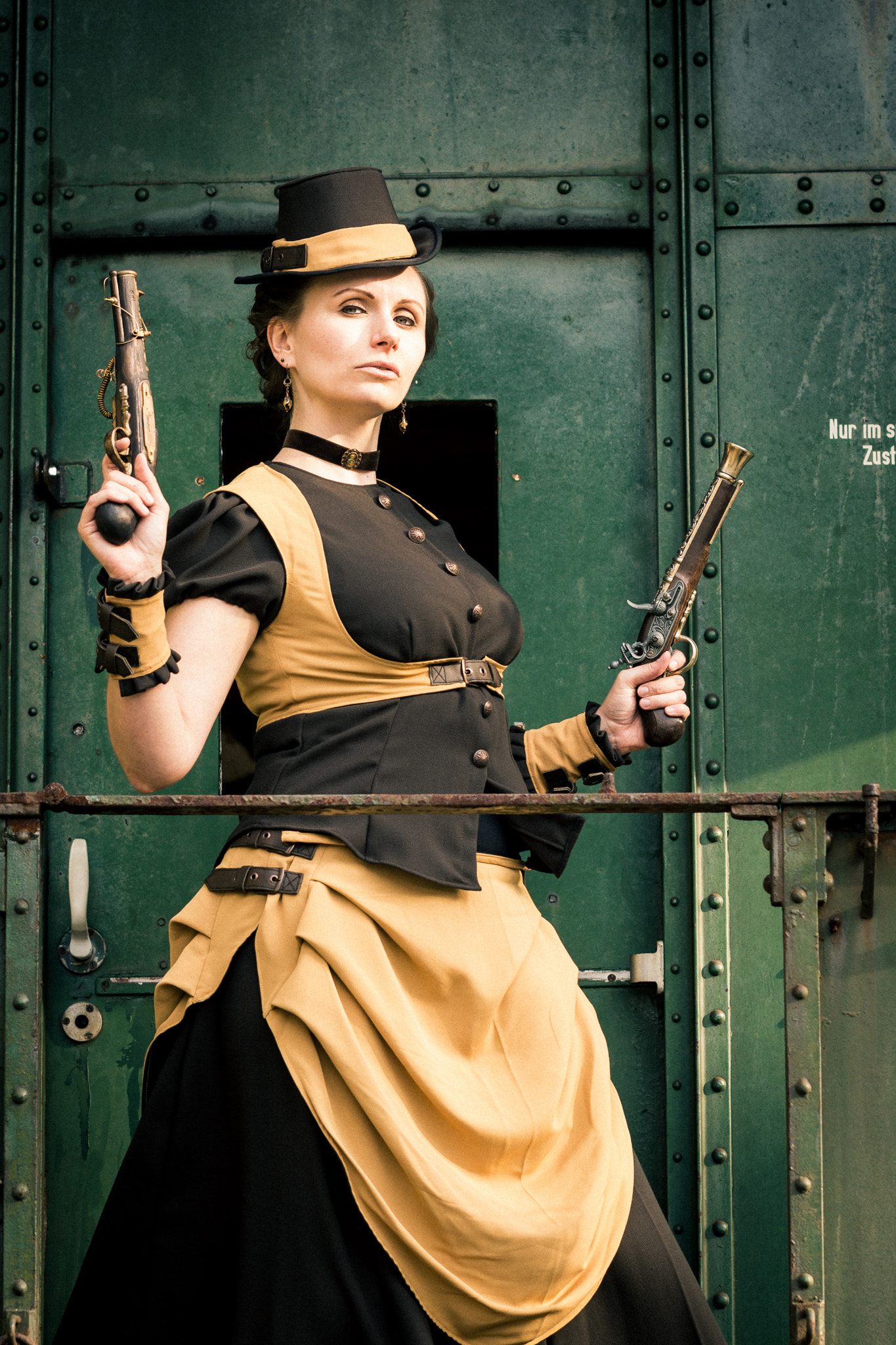 Sony SLT-A77 + 70-200mm F2.8 sample photo. Jessicat in steam punk outfit photography