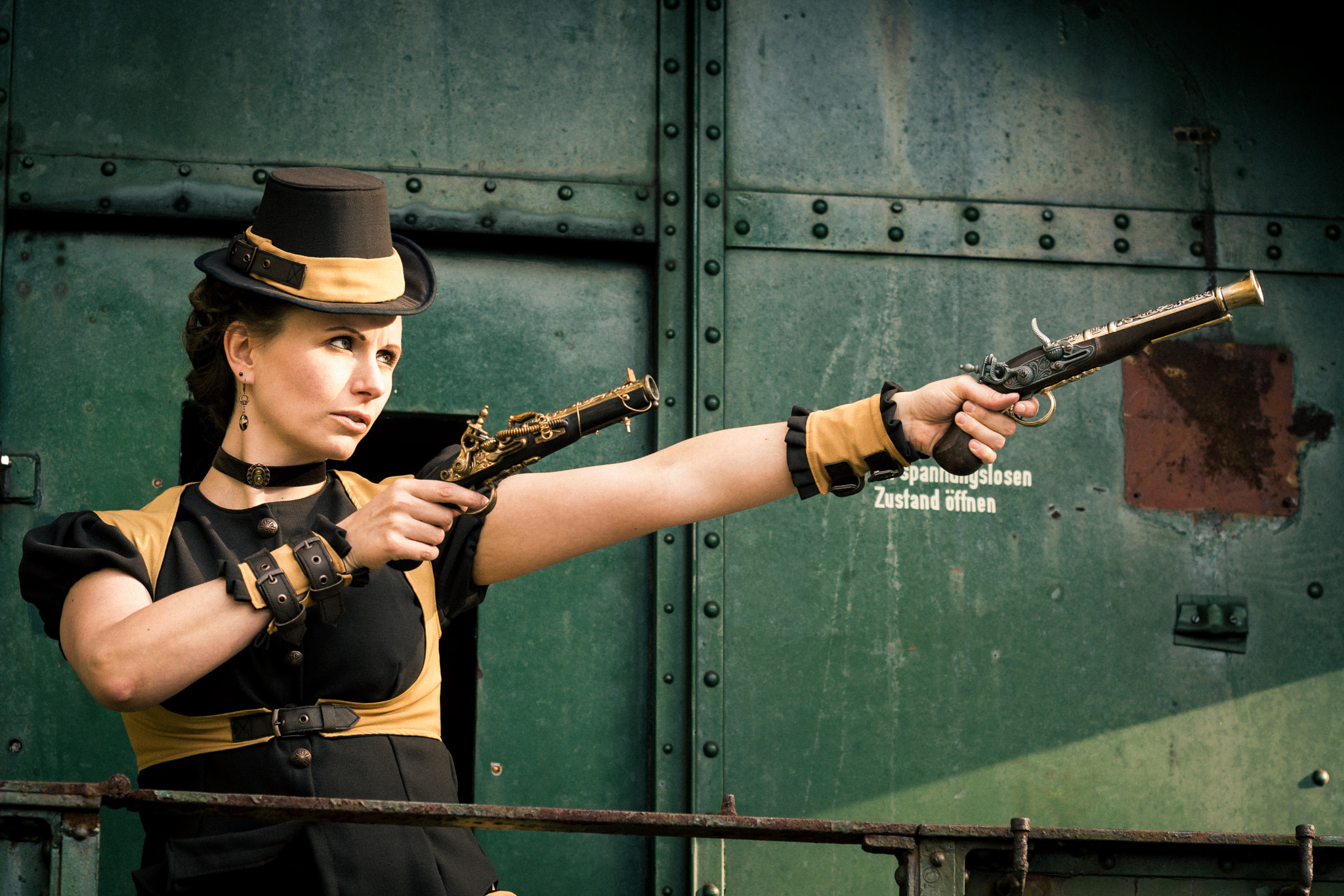 Sony SLT-A77 + 70-200mm F2.8 sample photo. Jessicat in steam punk outfit photography