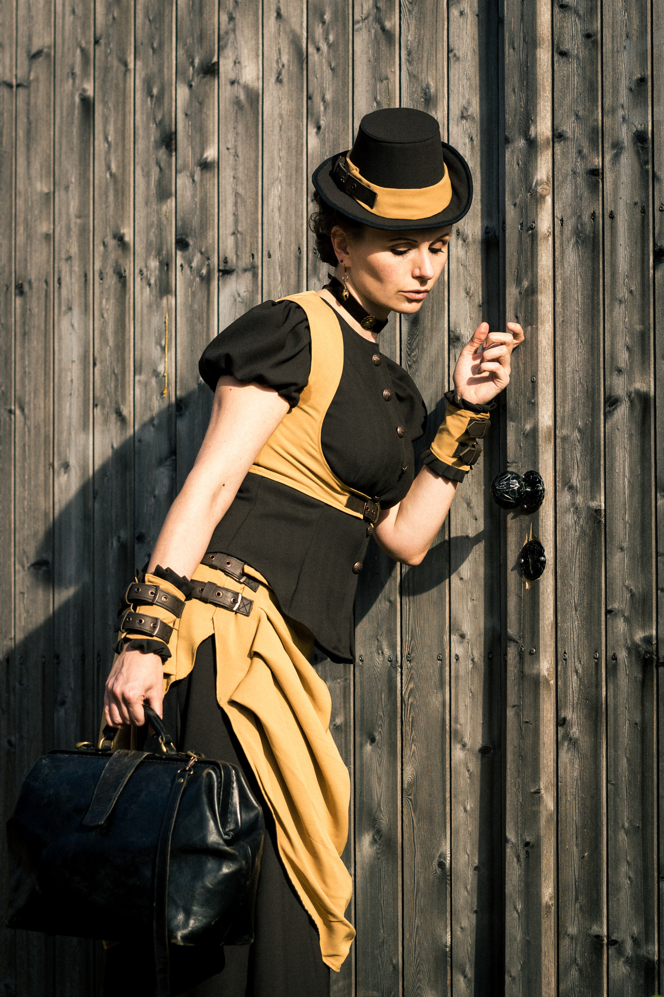Sony SLT-A77 sample photo. Jessicat in steam punk outfit photography