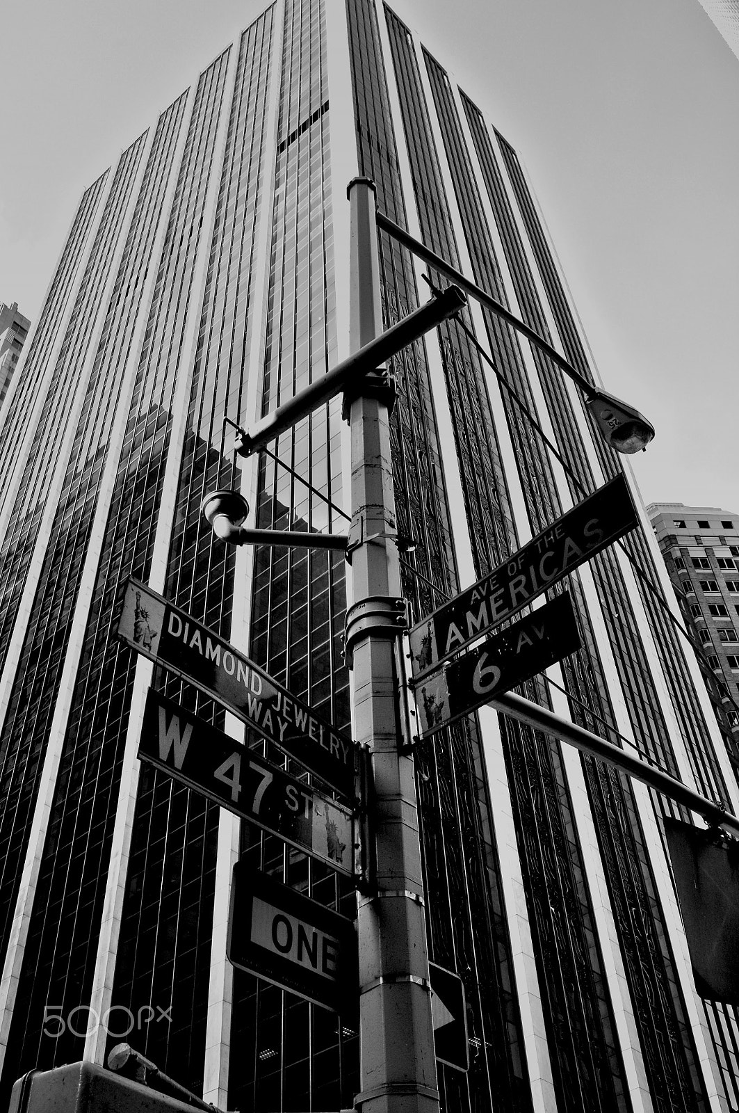 AF Zoom-Nikkor 24-120mm f/3.5-5.6D IF sample photo. New york photography