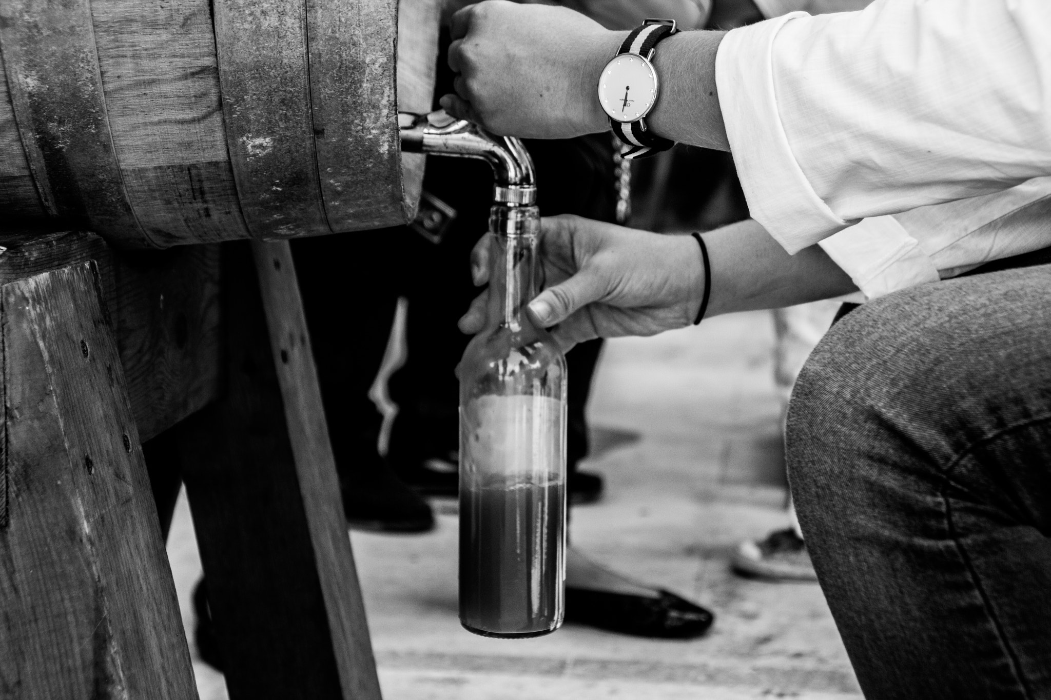 Canon EOS 1000D (EOS Digital Rebel XS / EOS Kiss F) sample photo. Grape juice production photography