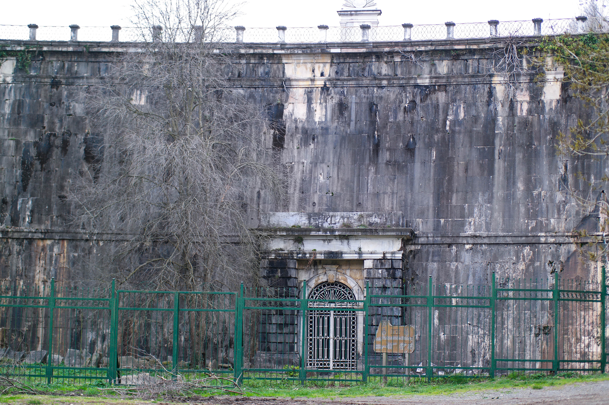 Samsung NX30 + Samsung NX 45mm F1.8 sample photo. Old ottoman water dam photography