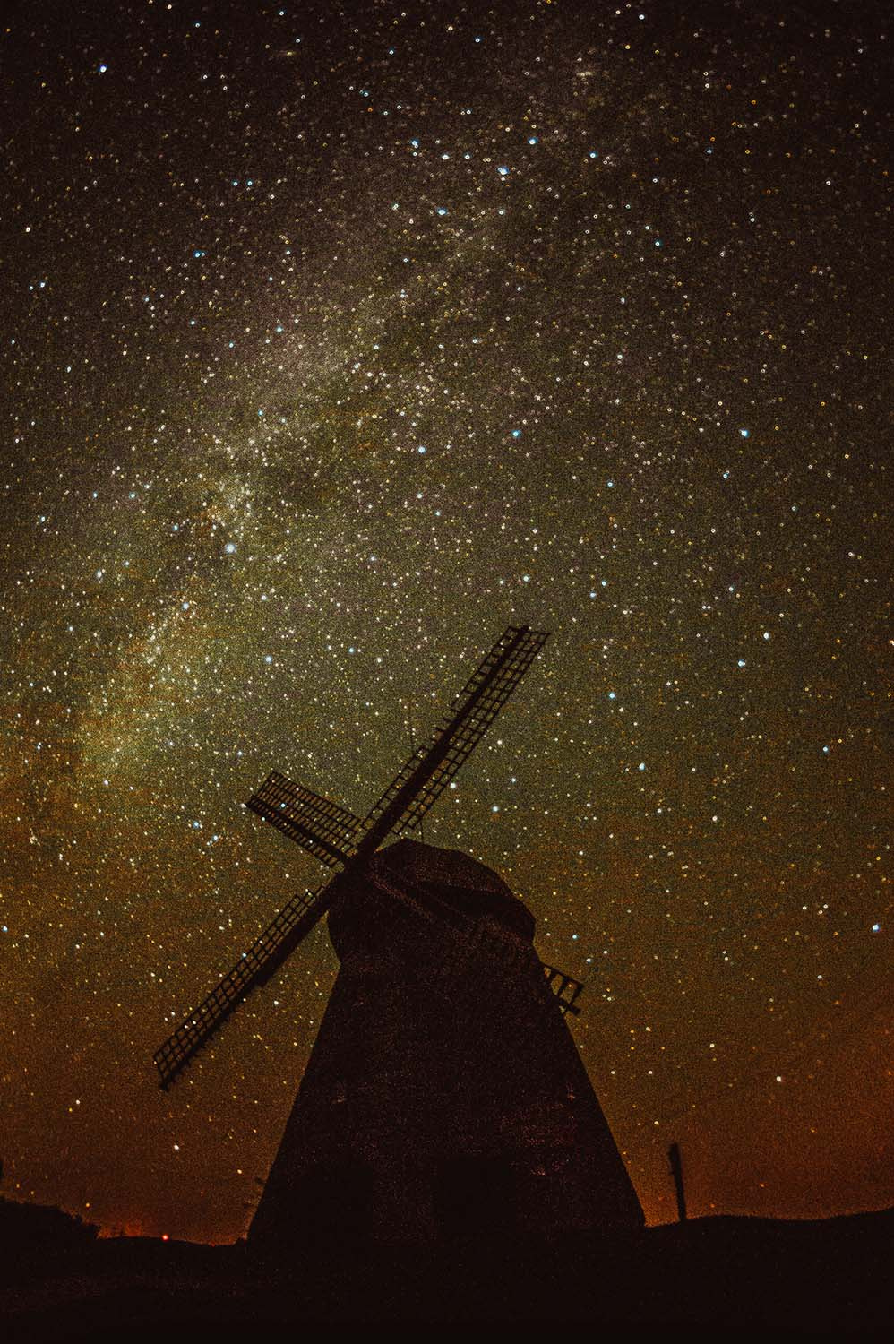 Pentax K-3 sample photo. Mill house and milky way photography