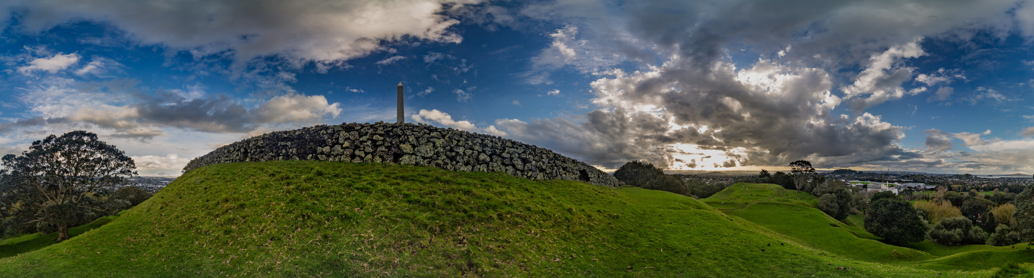 Canon EOS 6D + Sigma 12-24mm F4.5-5.6 EX DG Aspherical HSM sample photo. Panorama from one tree hill photography