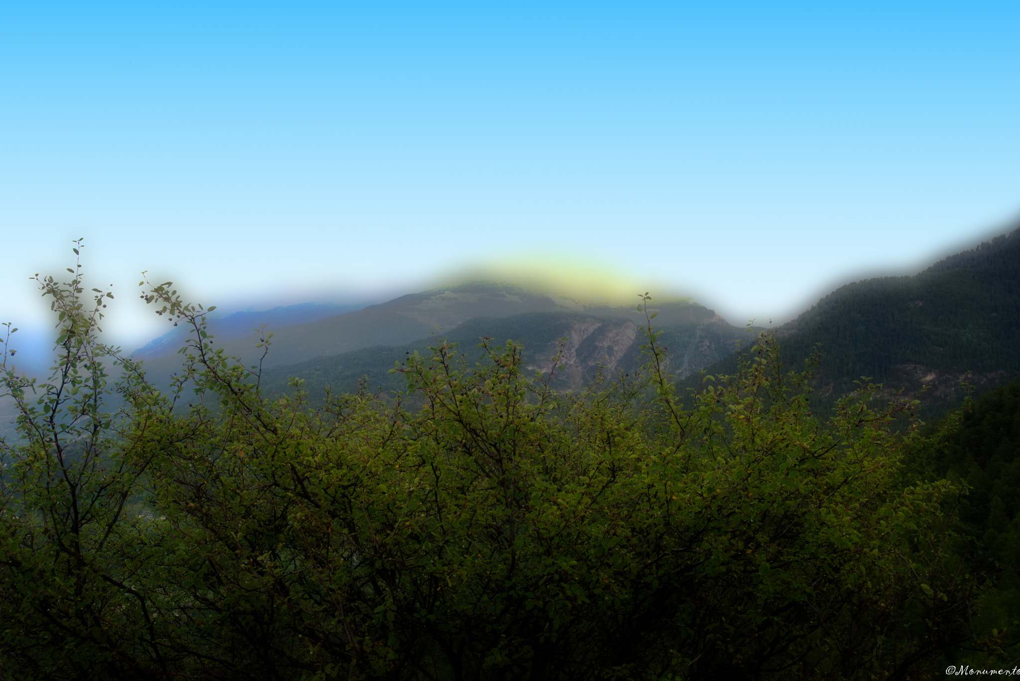 AF Zoom-Nikkor 28-100mm f/3.5-5.6G sample photo. Oniric landscape photography