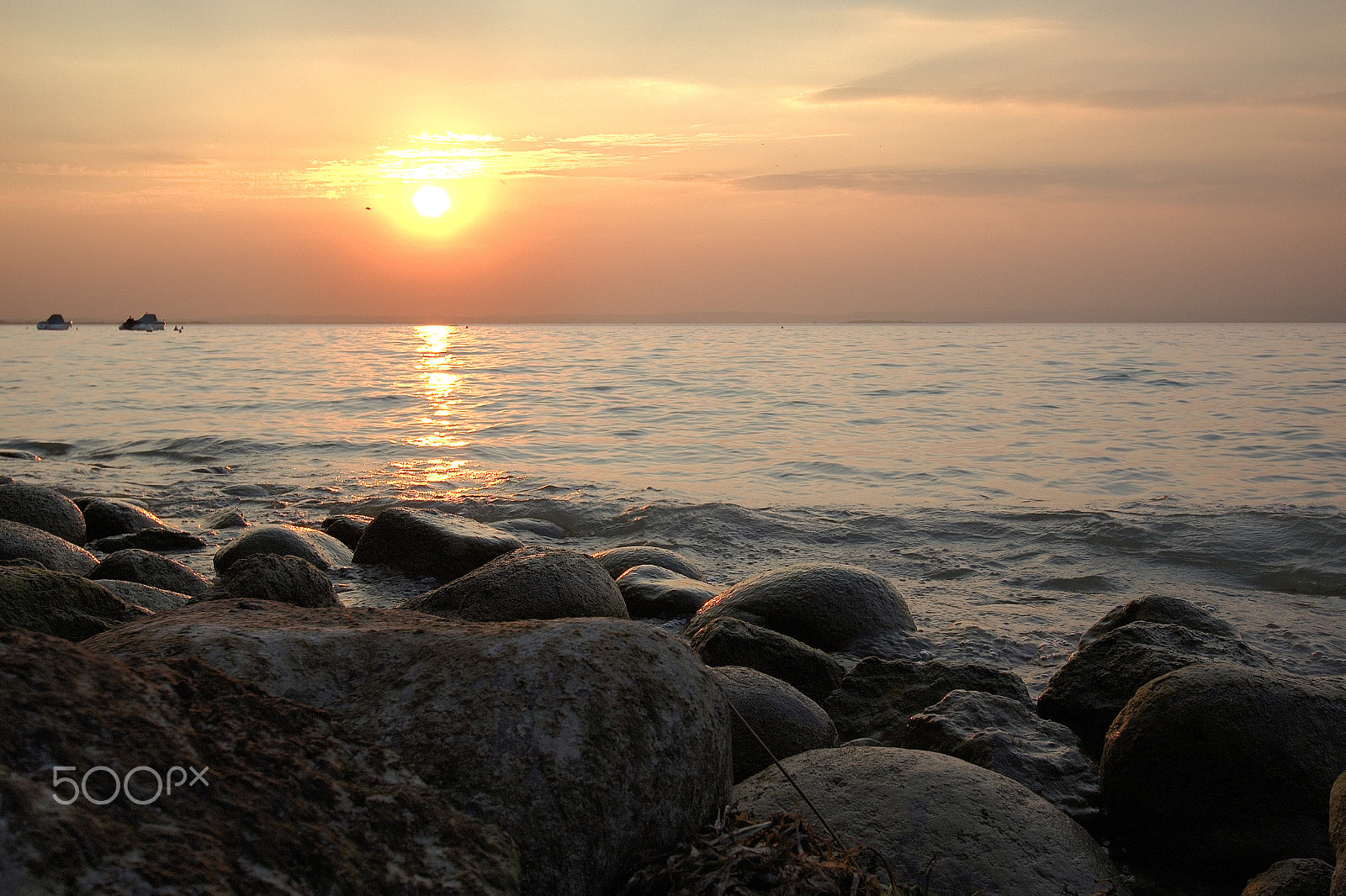 Canon EF-S 10-22mm F3.5-4.5 USM sample photo. Sundown photography