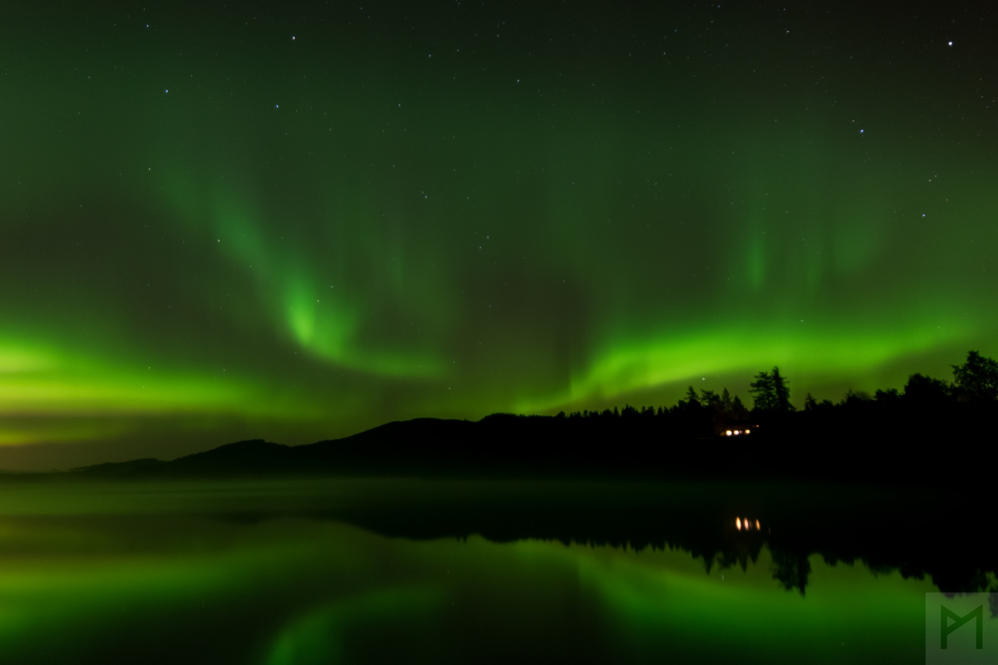 Samyang 14mm F2.8 ED AS IF UMC sample photo. Aurora borealis reflection photography