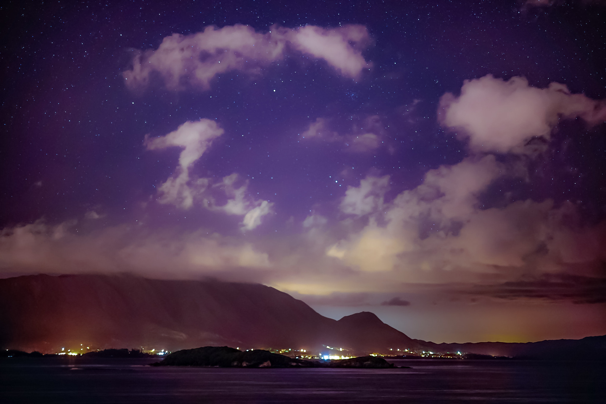 Sony FE 85mm F1.4 GM sample photo. Nightscape photography